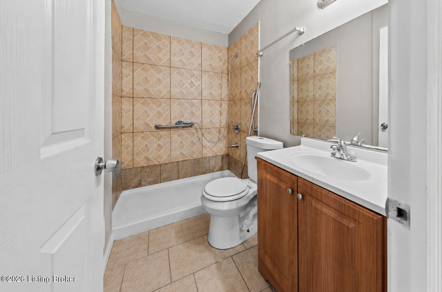 1263 Forest Dr Property Photo 19