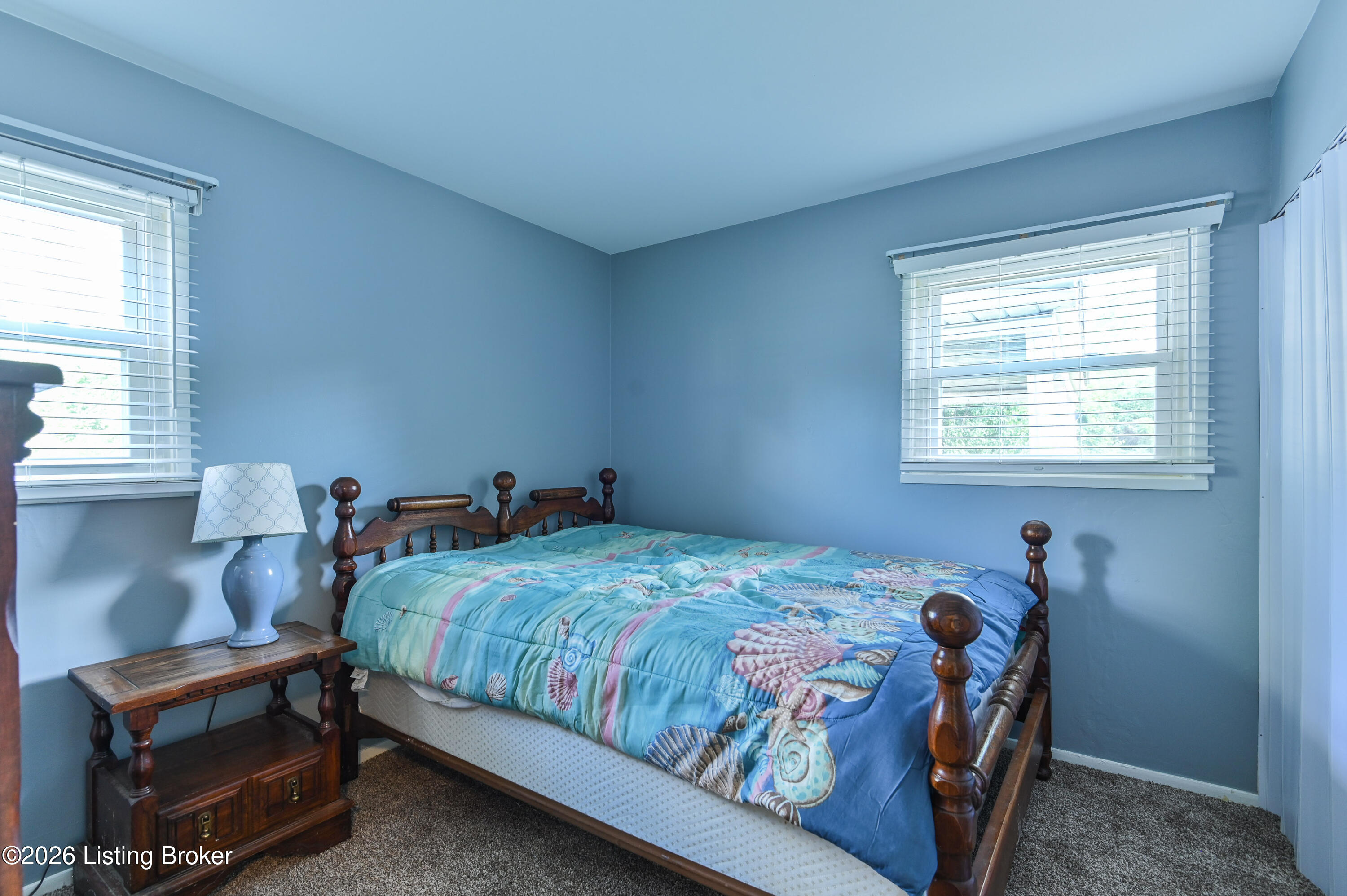 10015 Donau Ln Property Photo 17