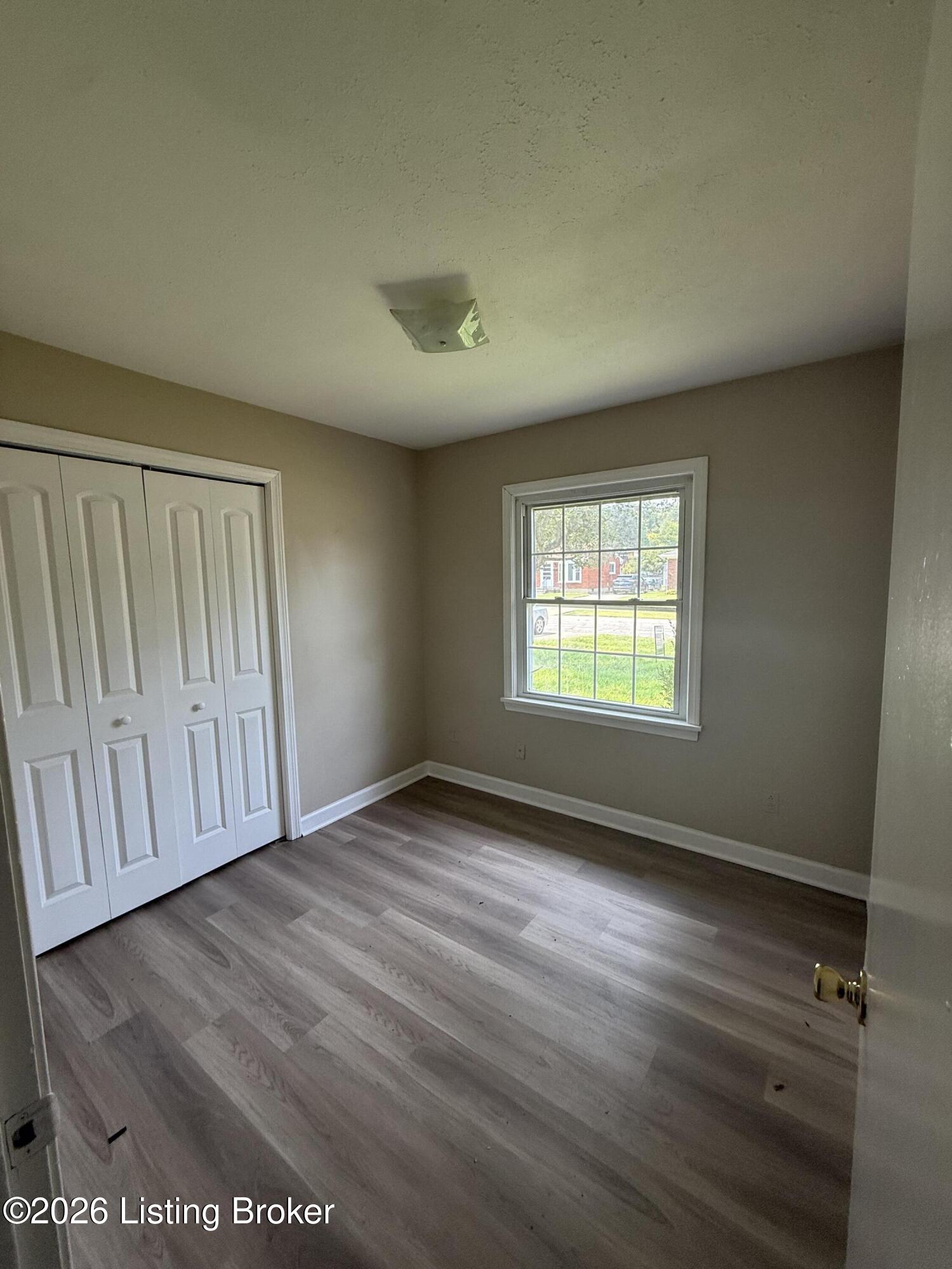 5709 Elmer Ln Property Photo 9