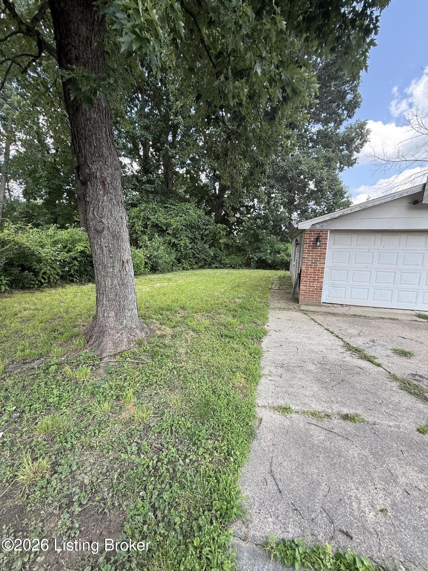5709 Elmer Ln Property Photo 14