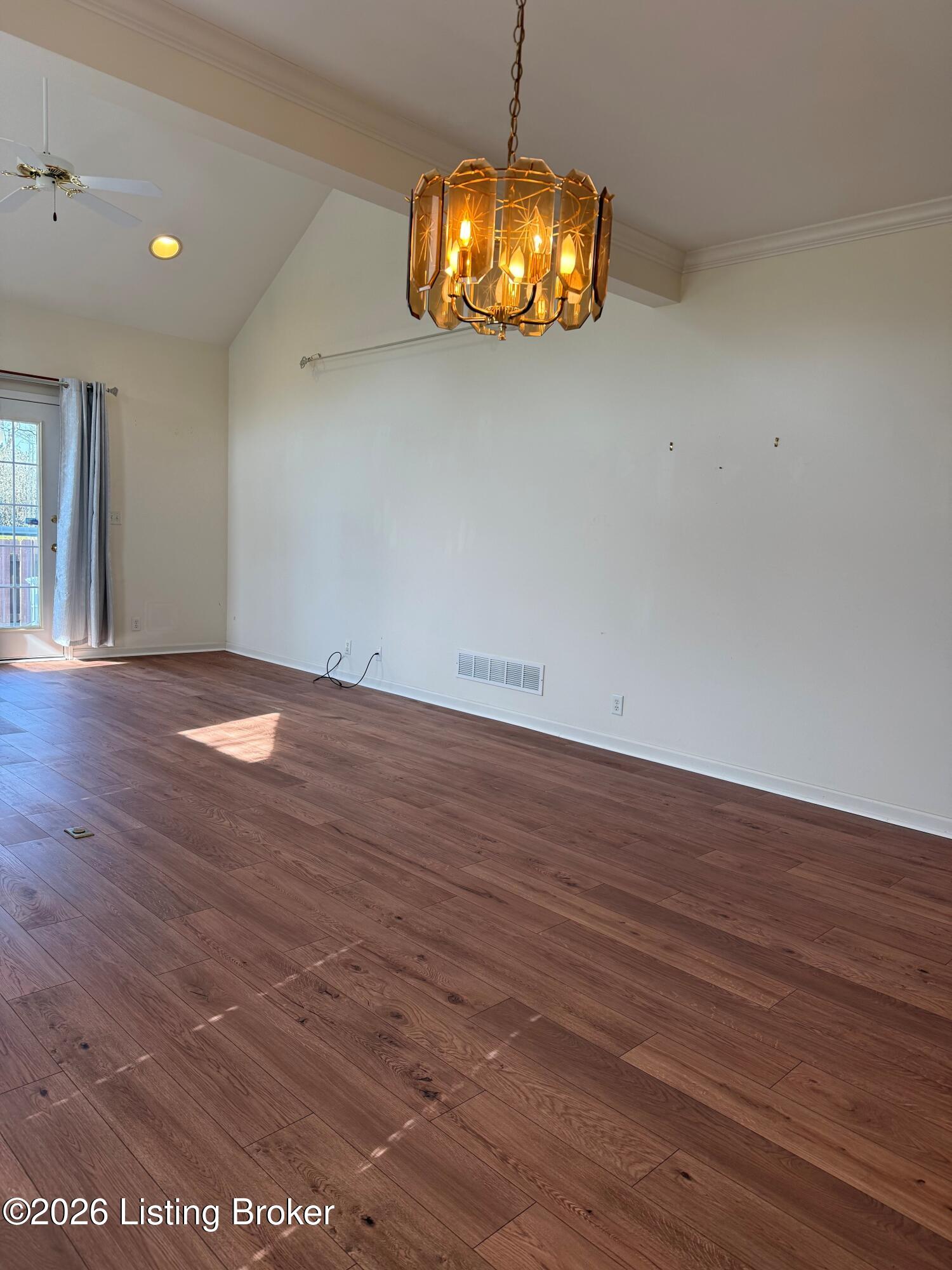 4733 Brownsboro Gardens Dr Property Photo 7