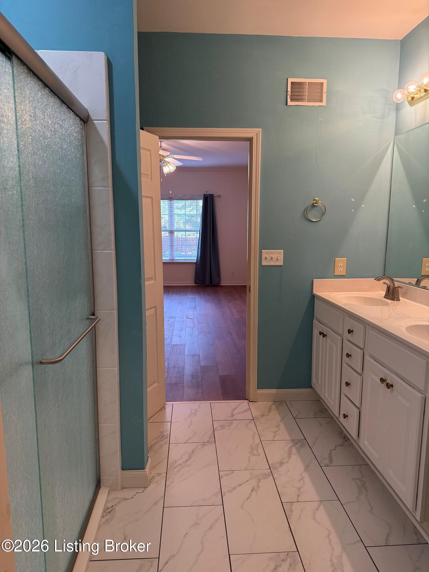 4733 Brownsboro Gardens Dr Property Photo 15