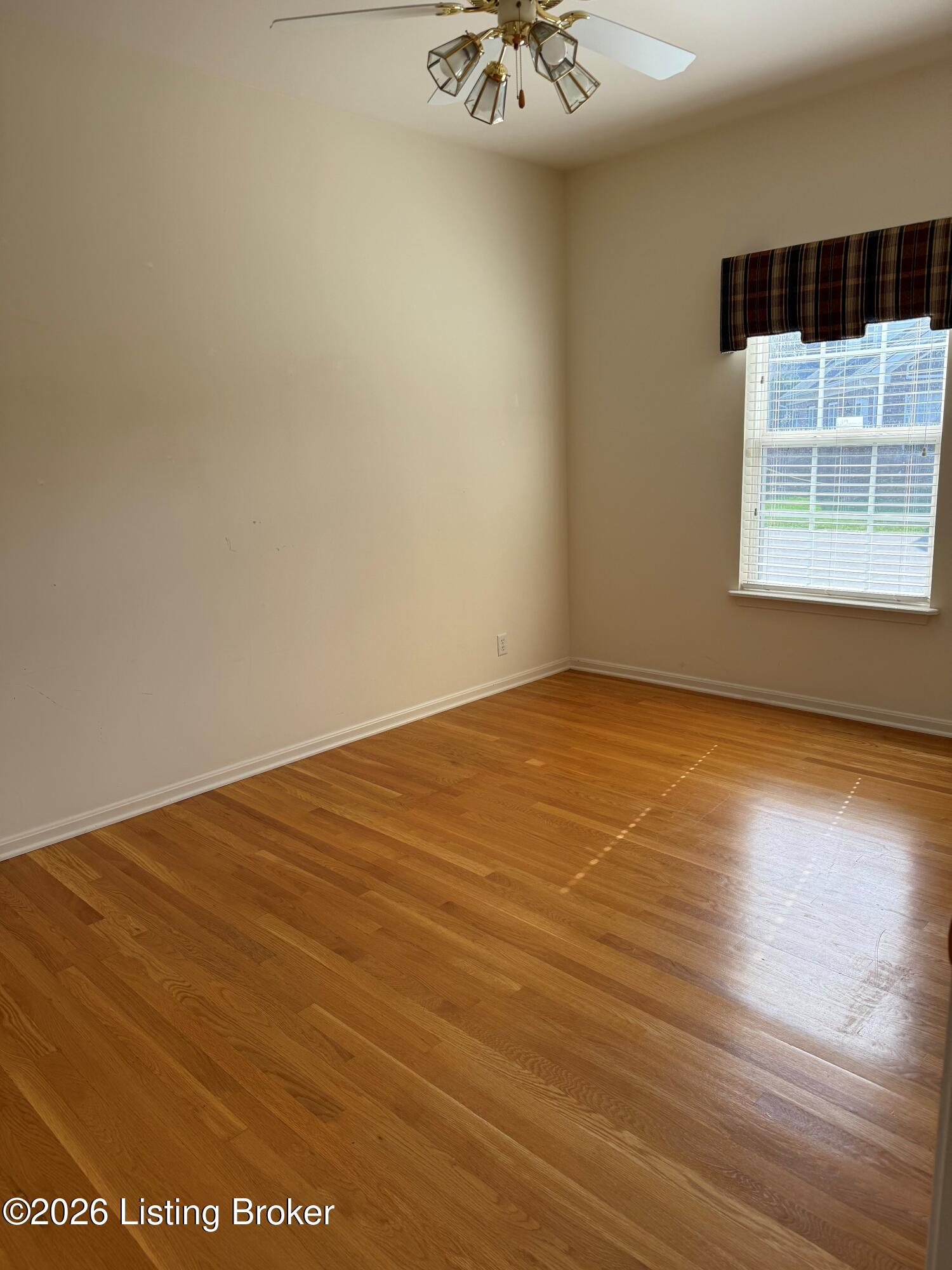 4733 Brownsboro Gardens Dr Property Photo 16
