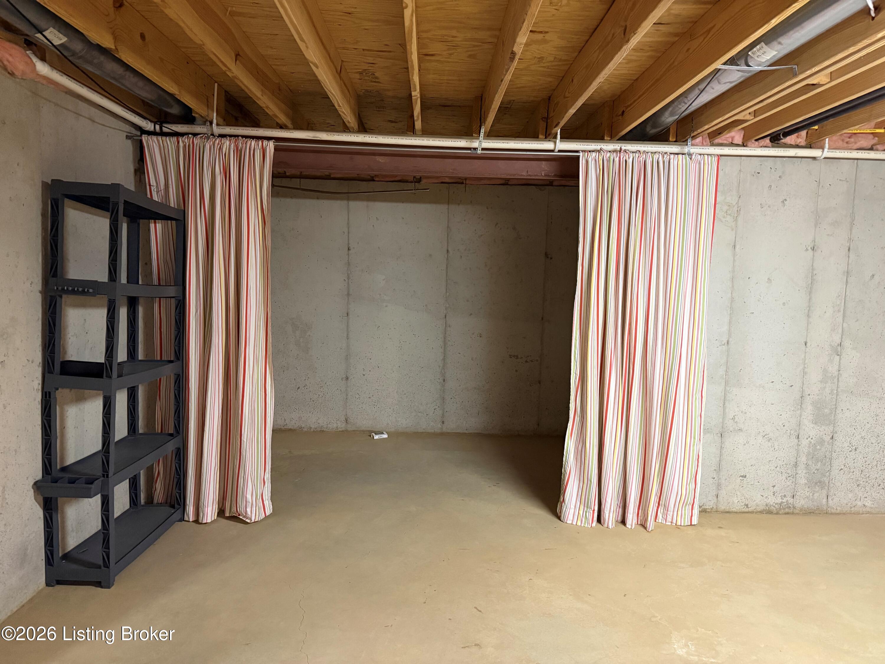 4733 Brownsboro Gardens Dr Property Photo 32
