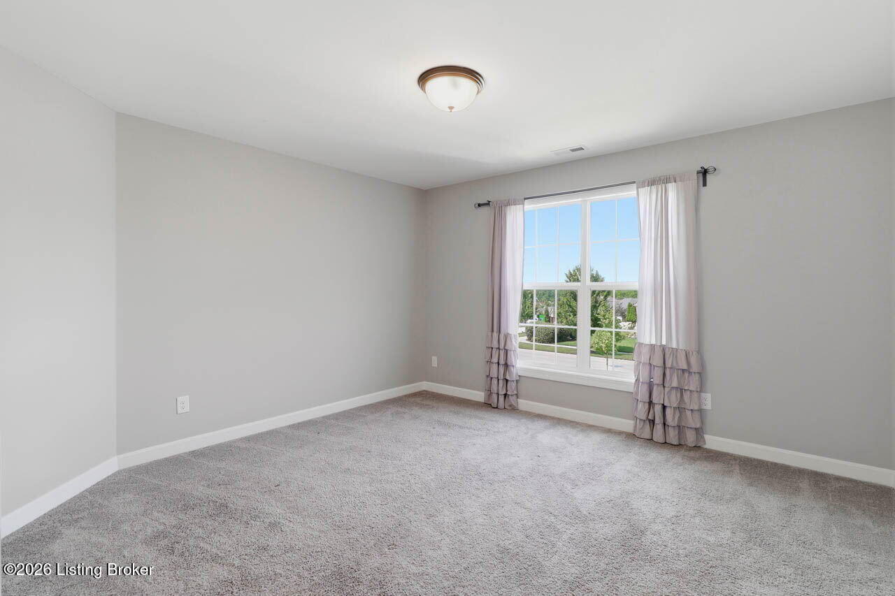 17400 Shakes Creek Dr Property Photo 42