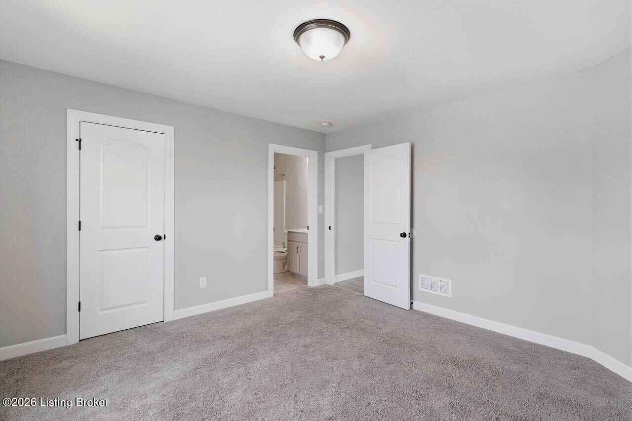 17400 Shakes Creek Dr Property Photo 43