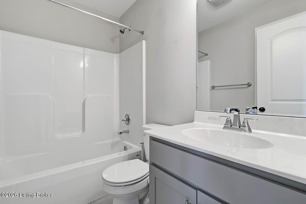 17400 Shakes Creek Dr Property Photo 44