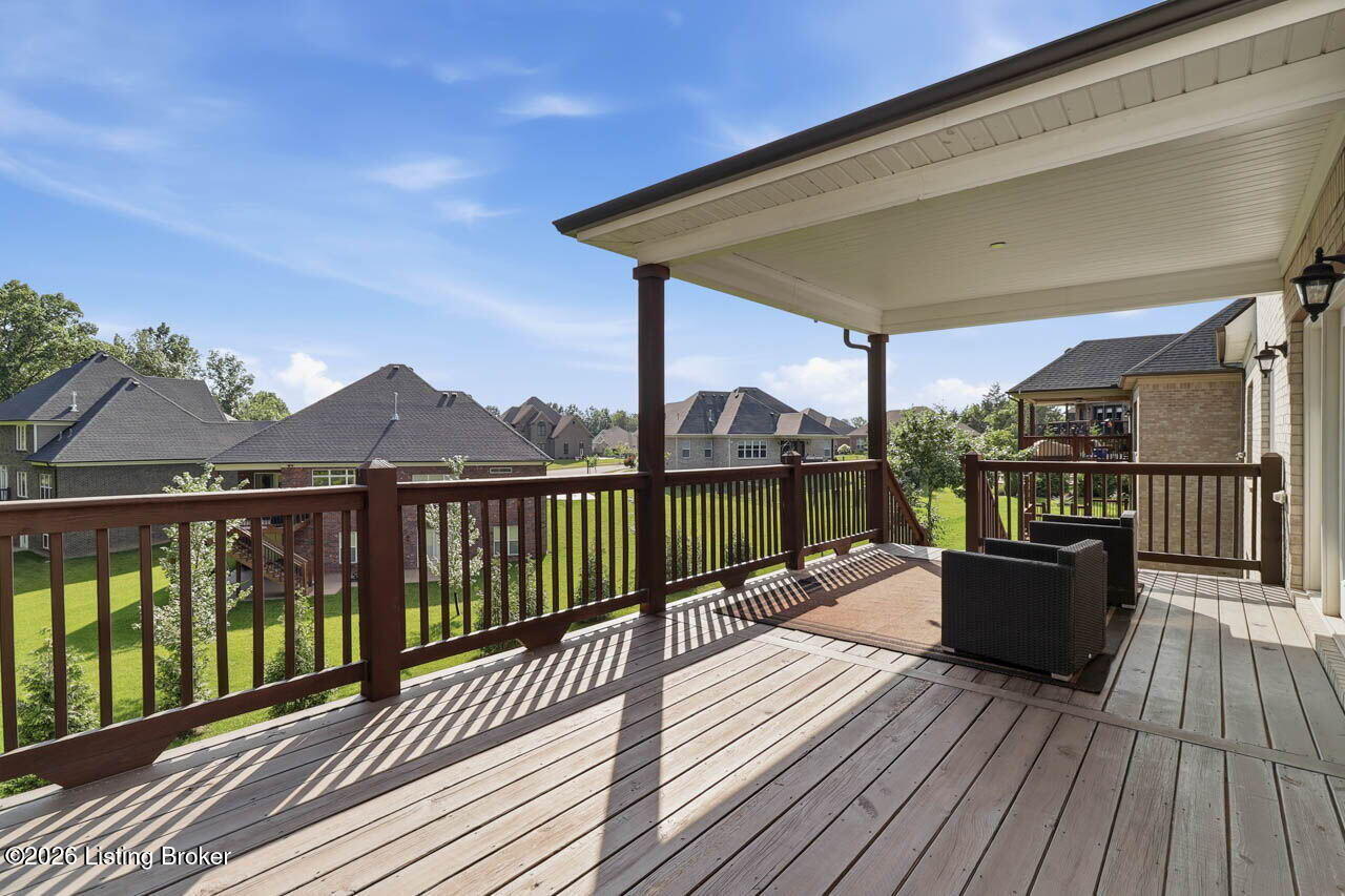17400 Shakes Creek Dr Property Photo 80