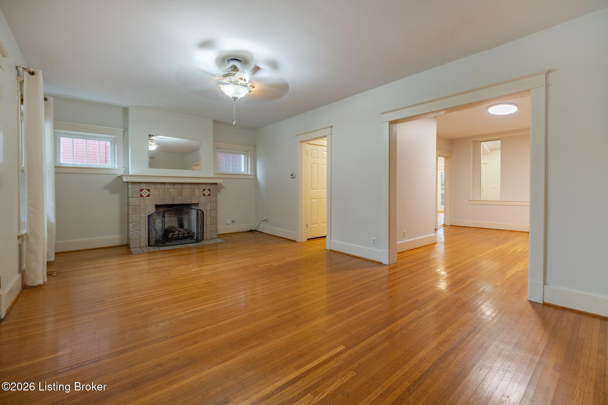 2019 Bonnycastle Ave Property Photo 4