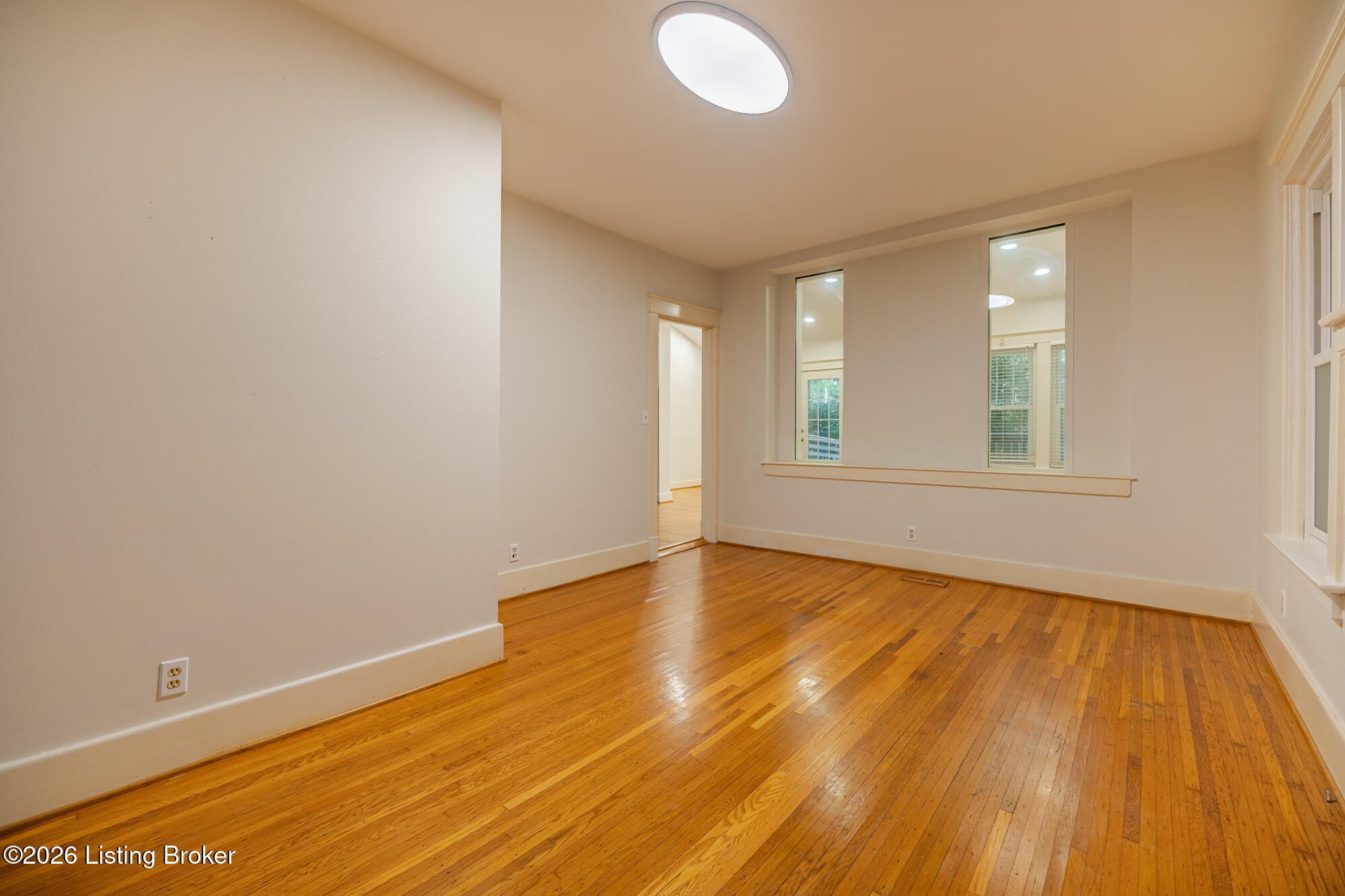 2019 Bonnycastle Ave Property Photo 5