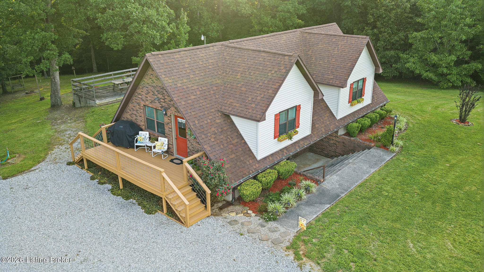 1259 Rocky Hill Estates Rd Property Photo 5