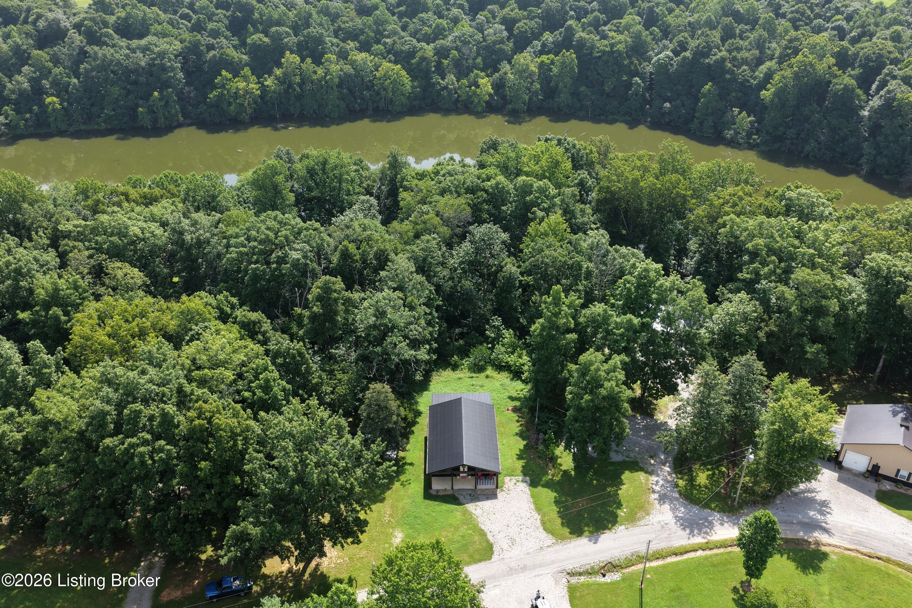 415 Indian Ridge Rd Property Photo 4