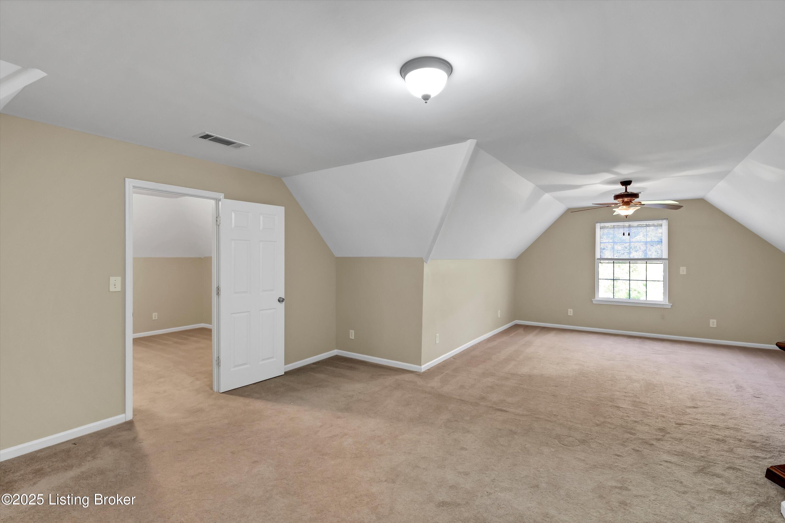 11605 Brentlinger Ln Property Photo 20