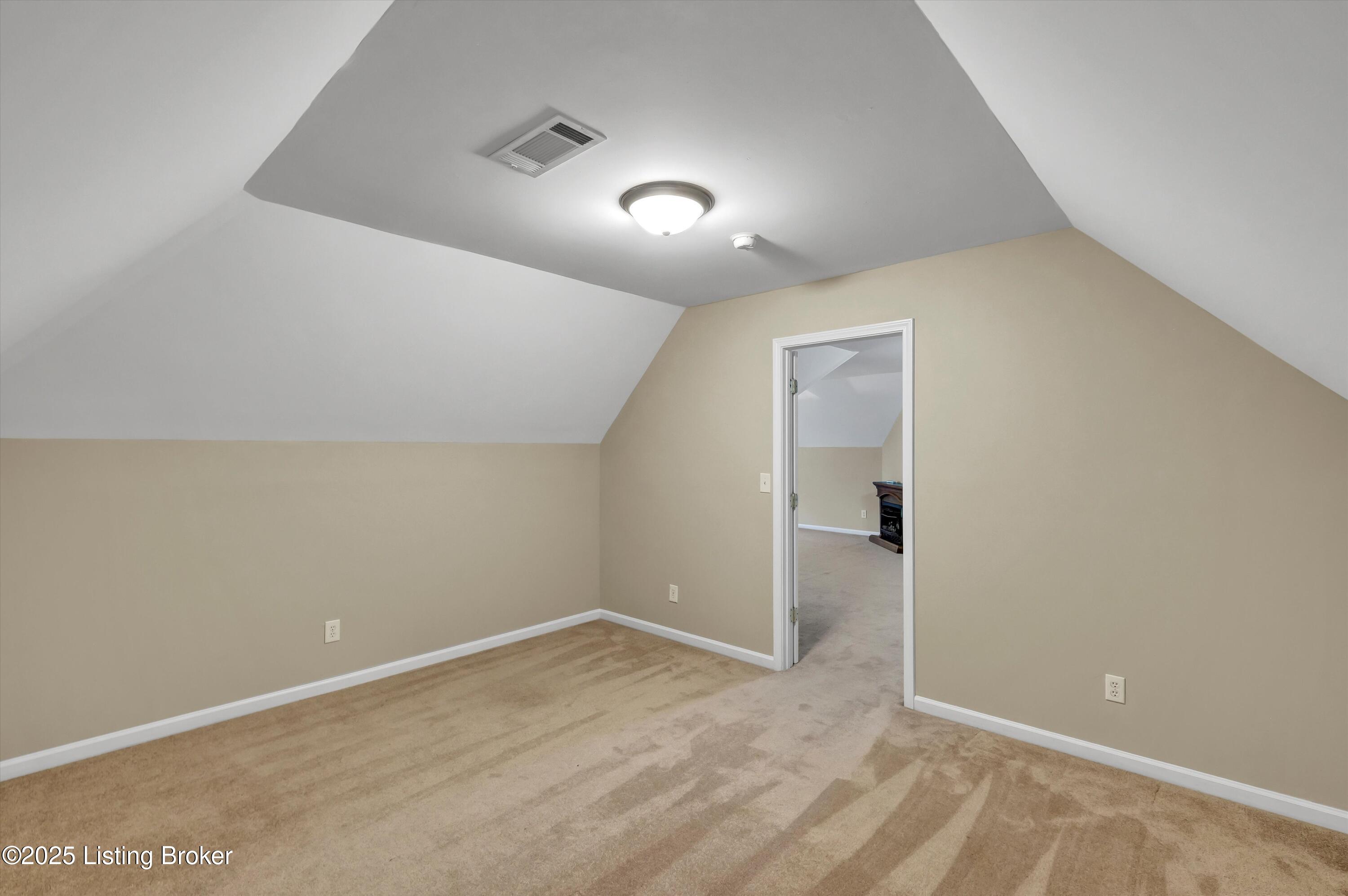 11605 Brentlinger Ln Property Photo 23