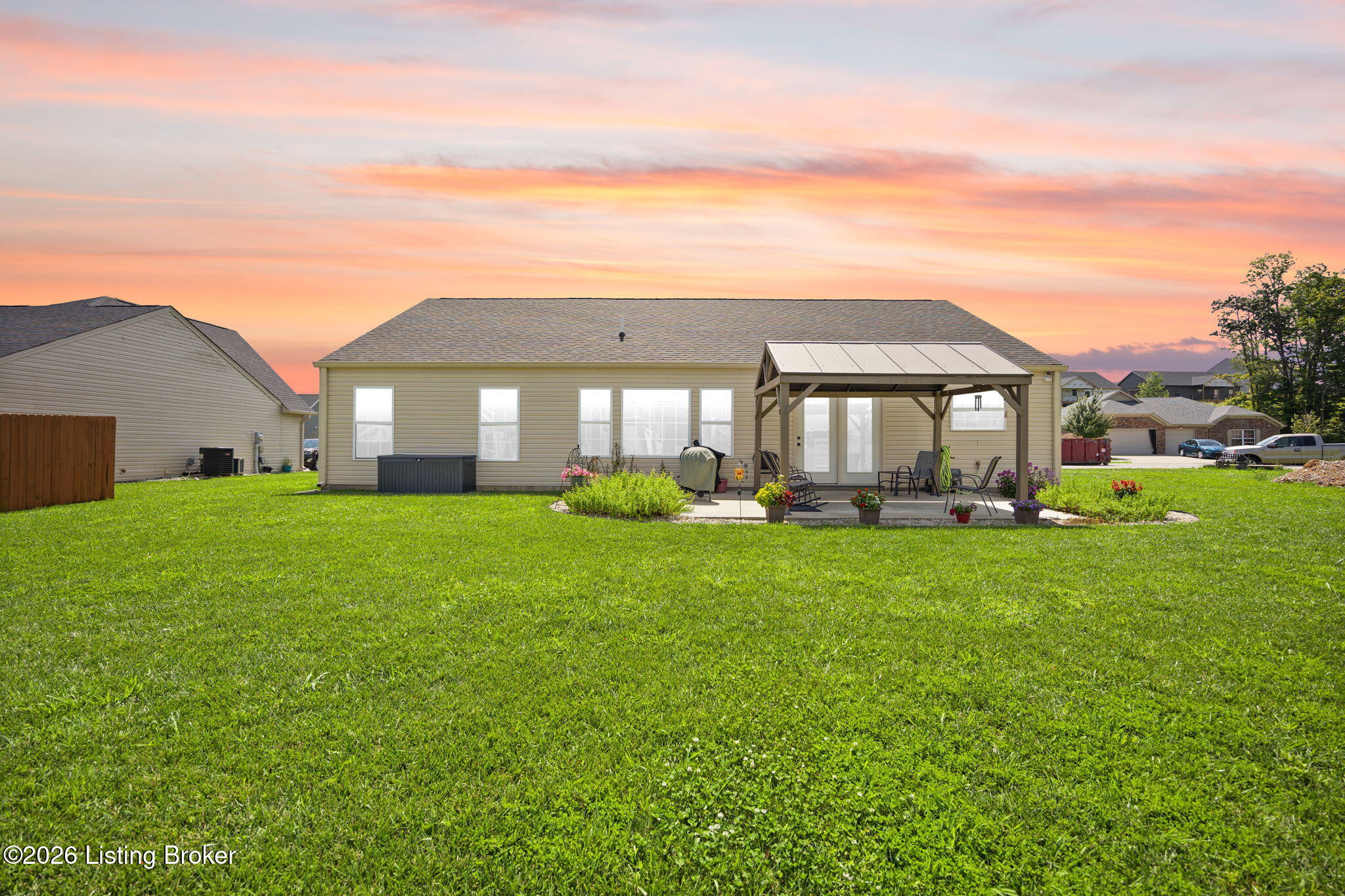 409 Lambrusco Way Property Photo 10