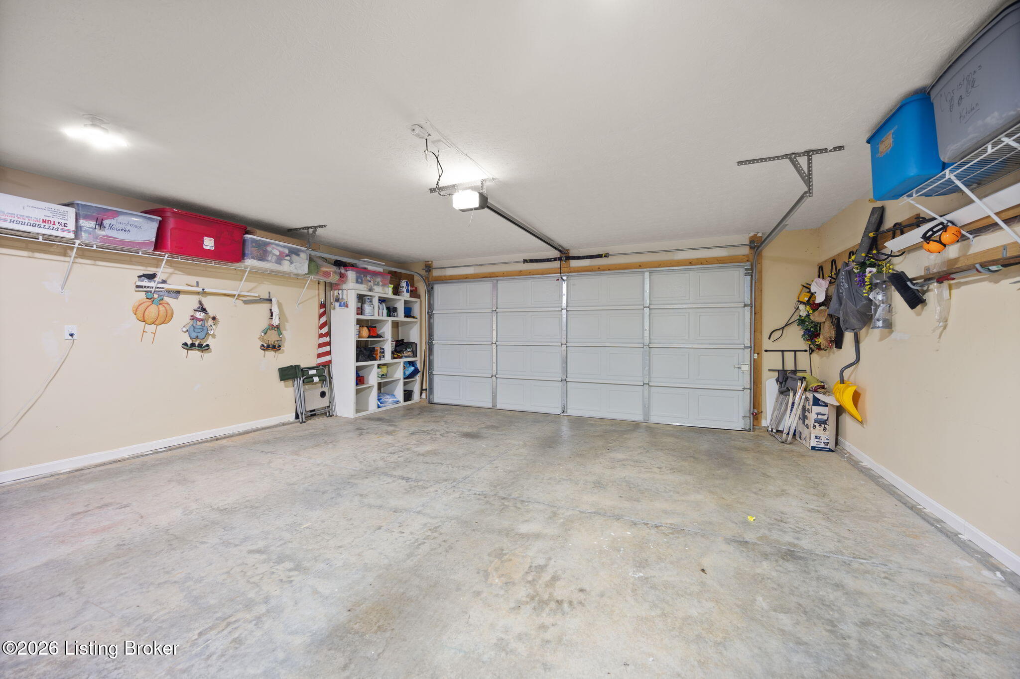409 Lambrusco Way Property Photo 28