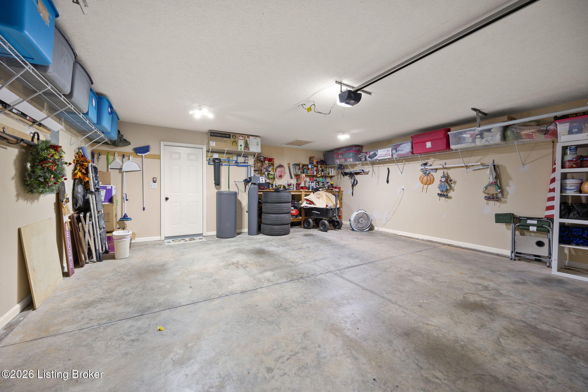 409 Lambrusco Way Property Photo 29