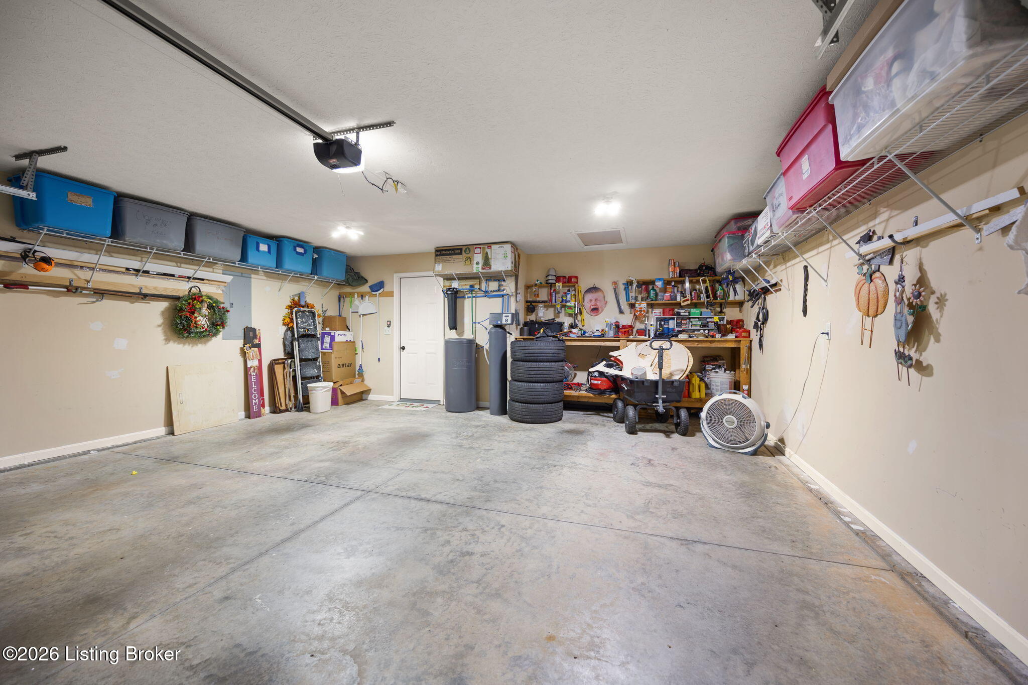 409 Lambrusco Way Property Photo 30