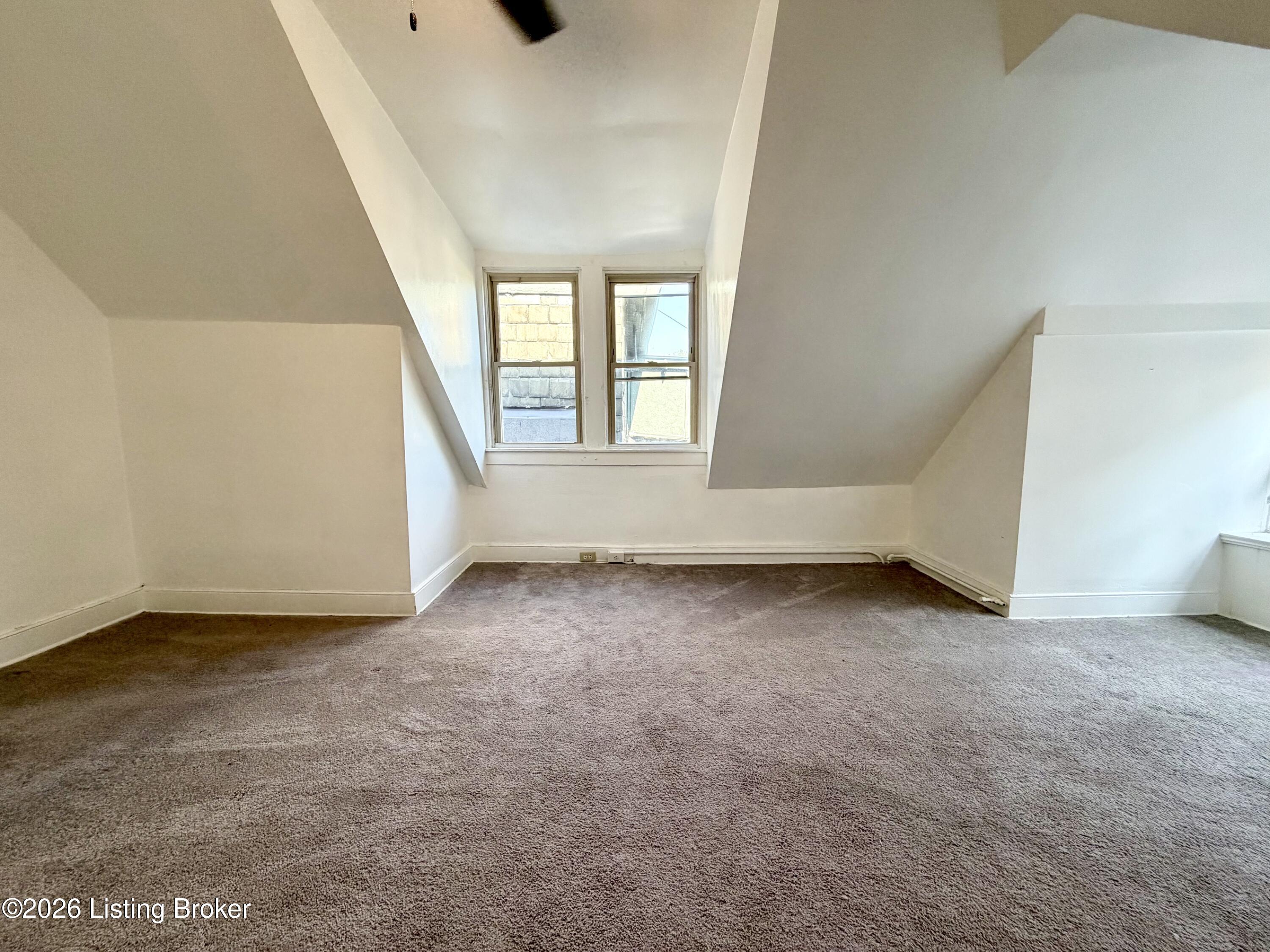 1466 Saint James Ct 4 Property Photo 4