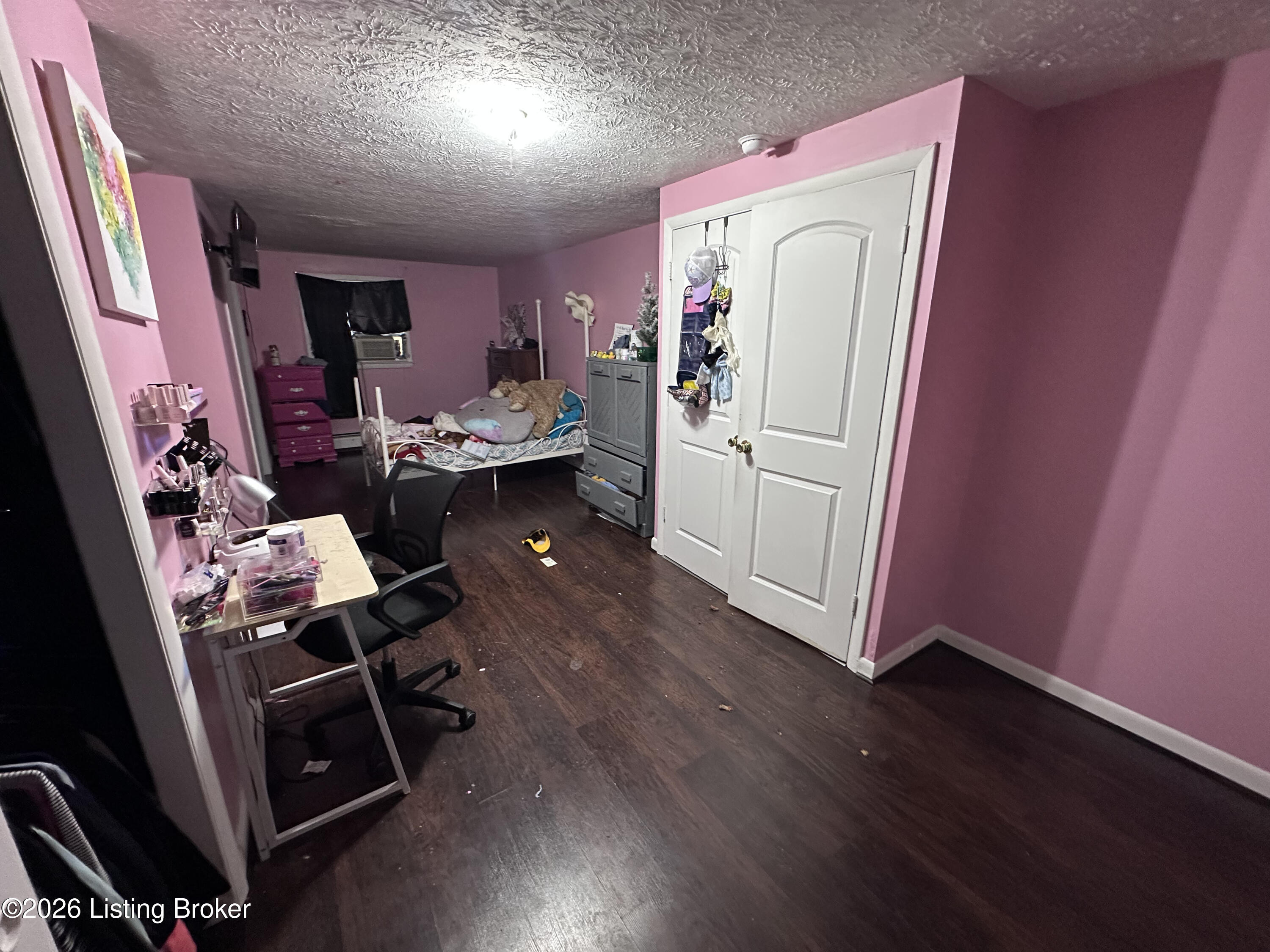 2325 Allen Dr Property Photo 5