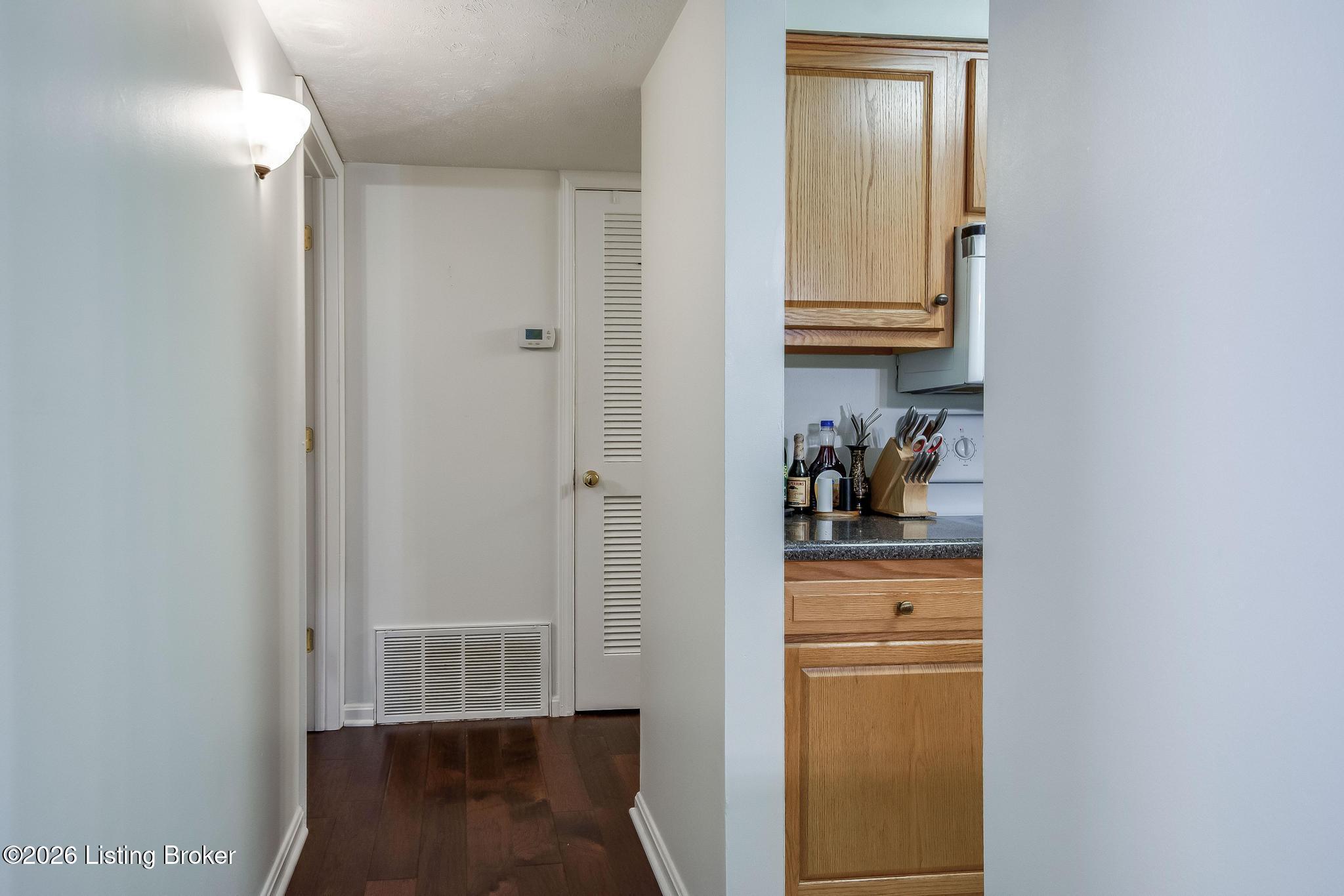 1229 Westlynne Way Apt 5 Property Photo 16