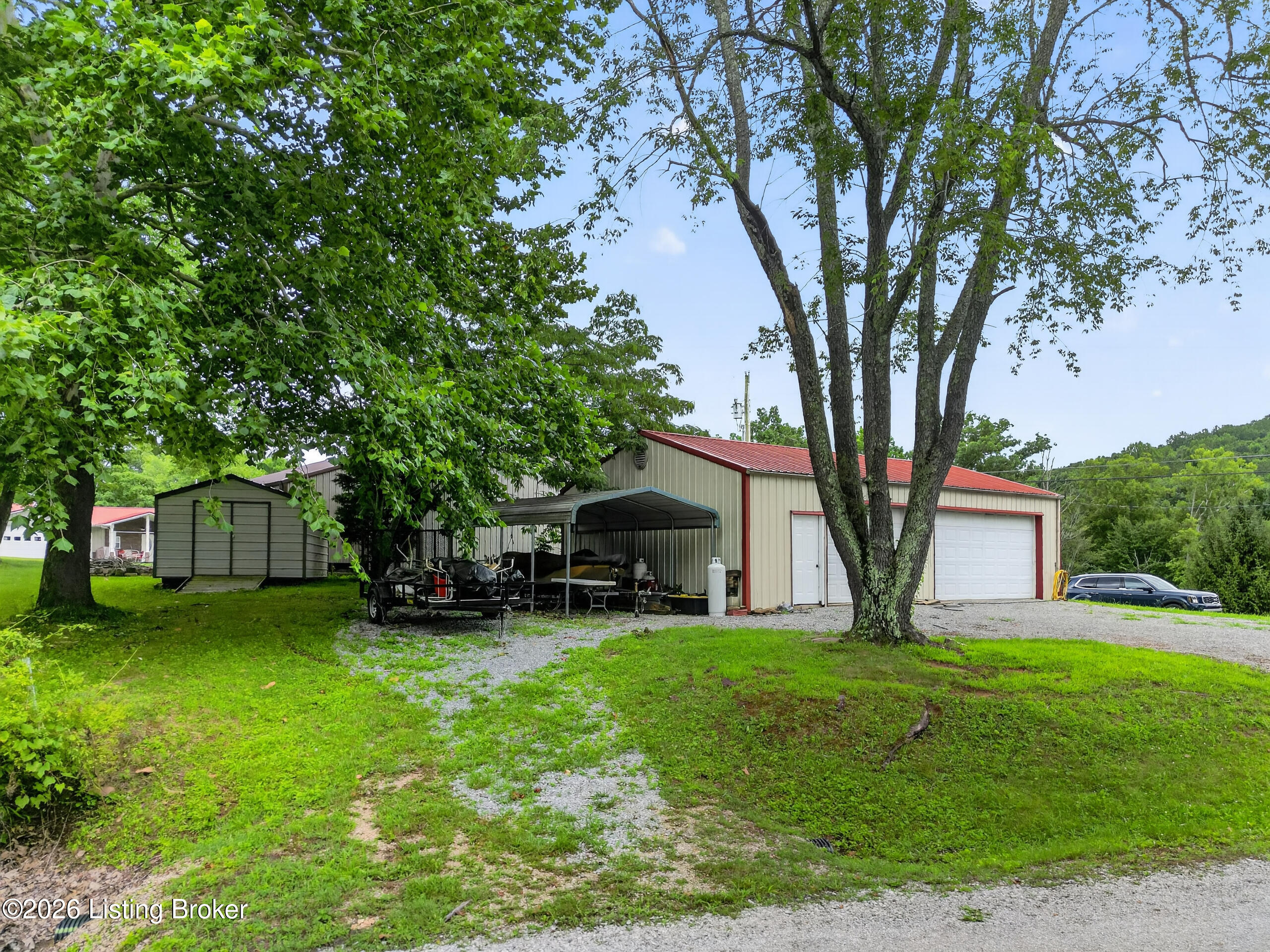 370 Circle Hill Rd Property Photo 44