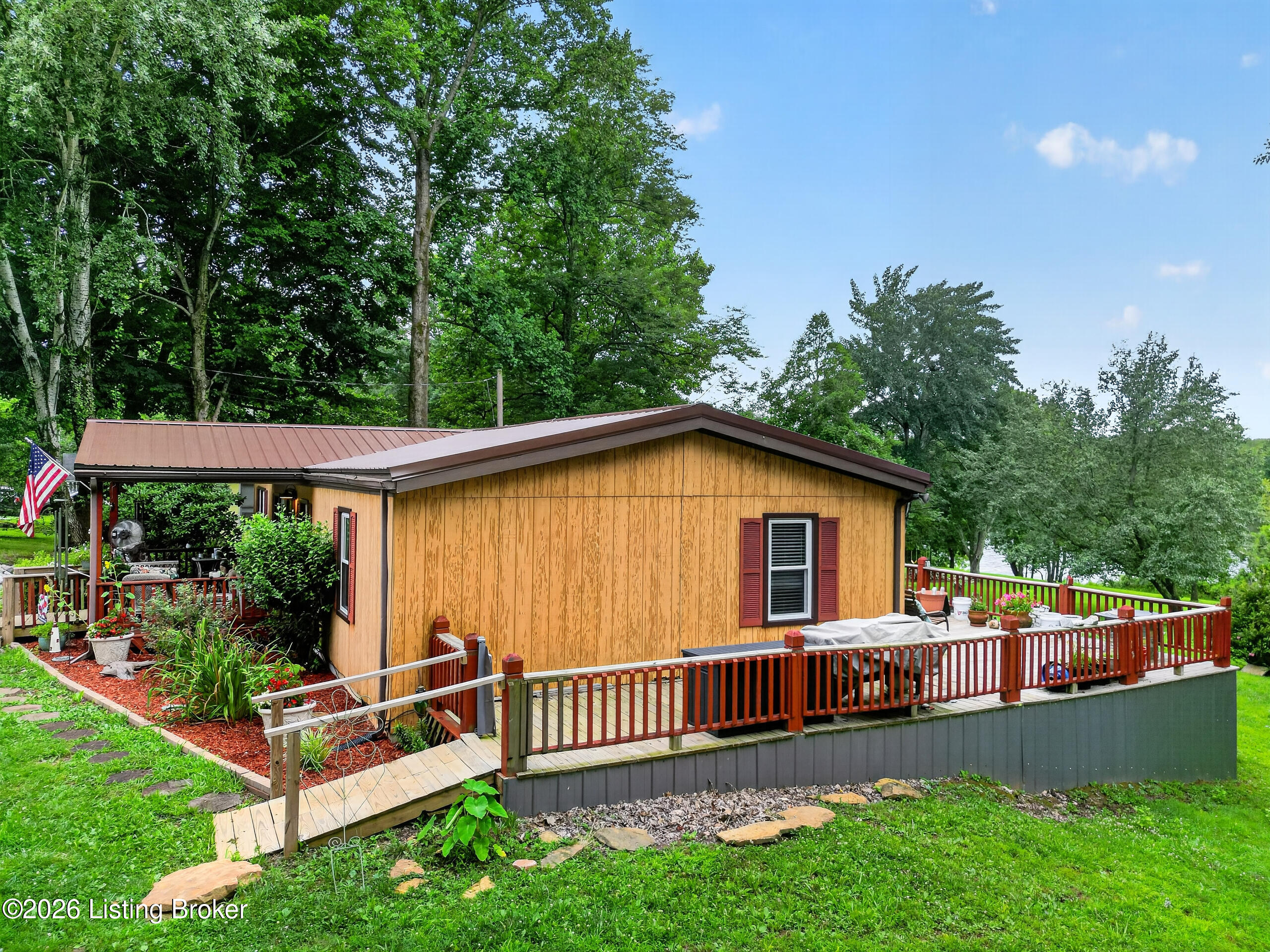 370 Circle Hill Rd Property Photo 45