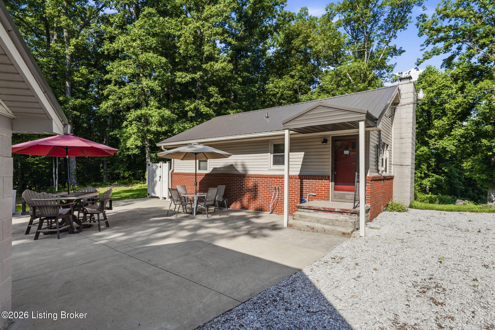 133 Fairview Rdg Rd Property Photo 6