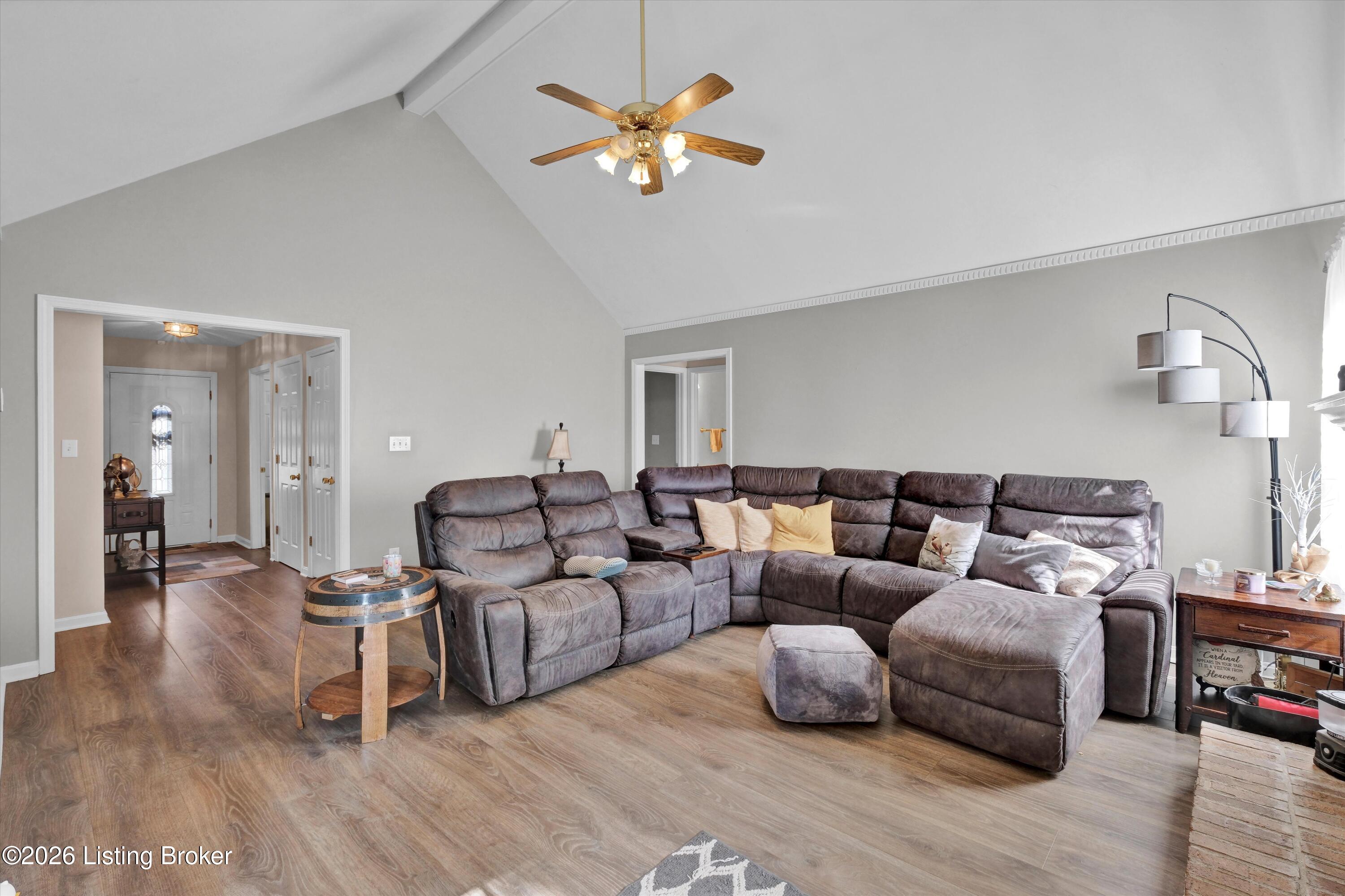 7309 Spring Run Dr Property Photo 7