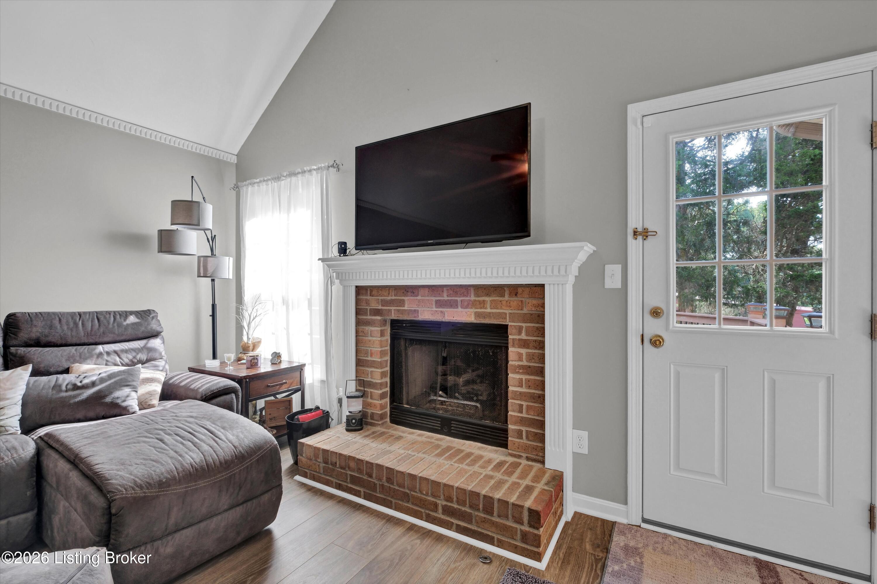 7309 Spring Run Dr Property Photo 8