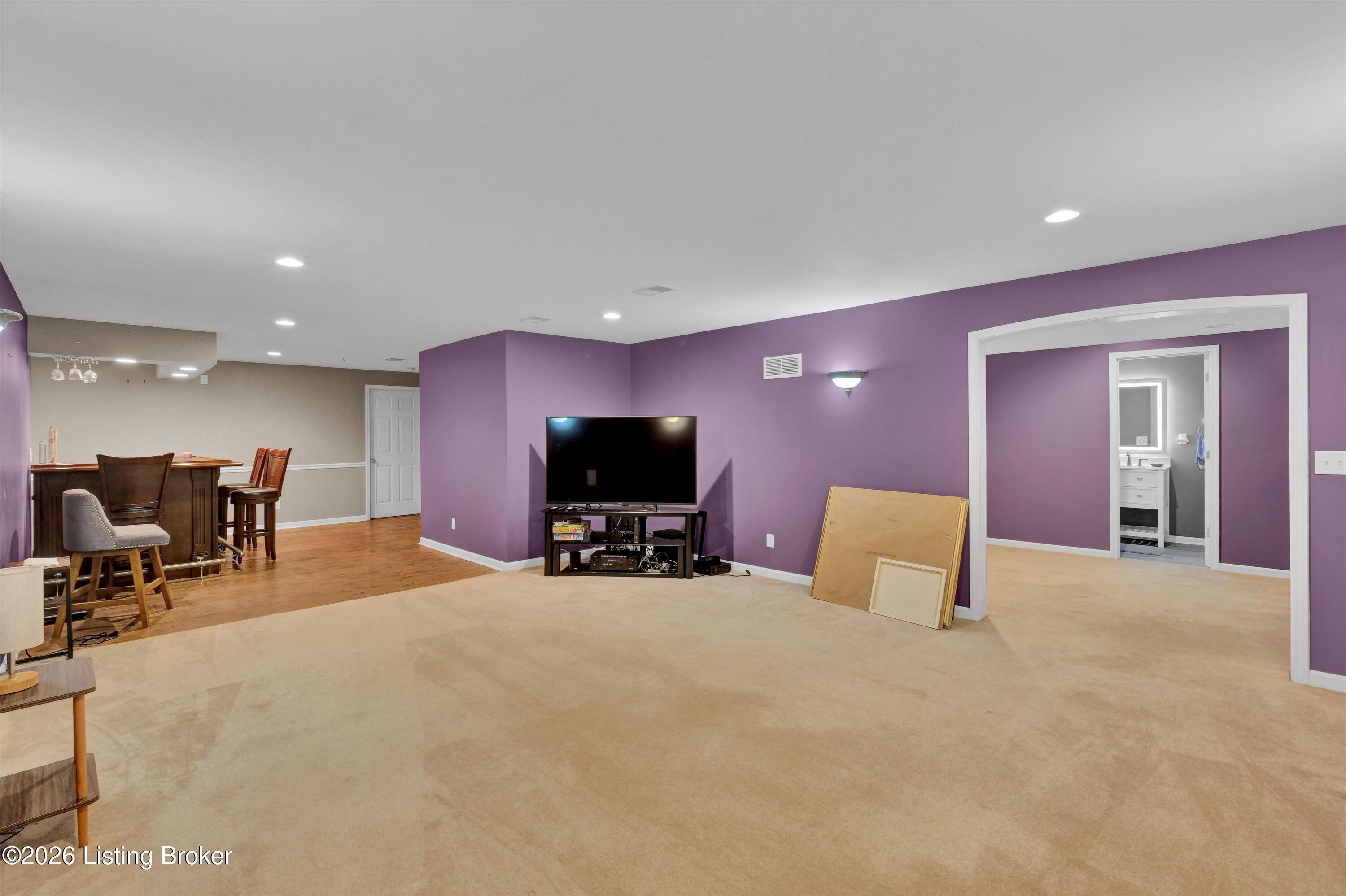 7309 Spring Run Dr Property Photo 33