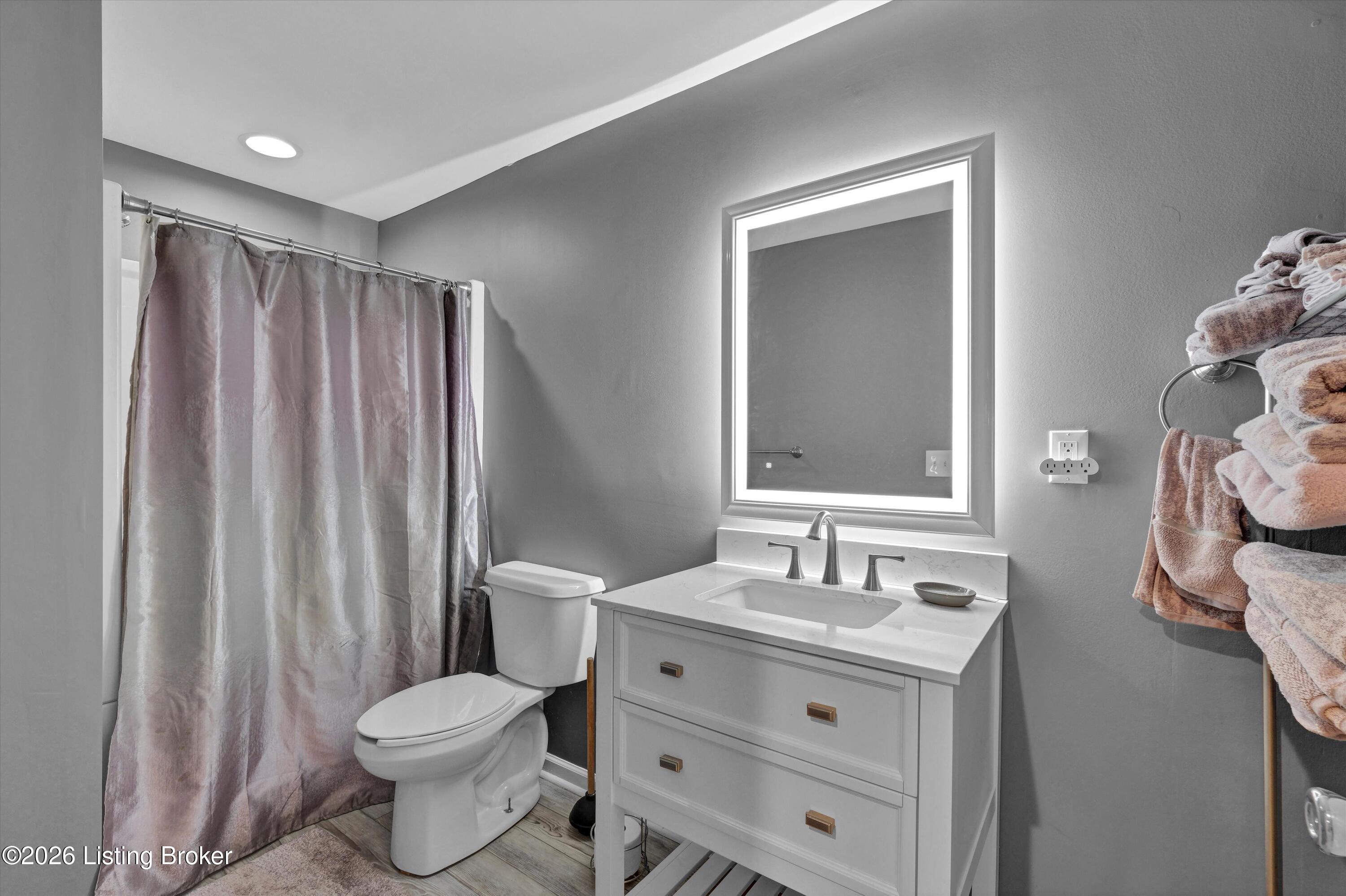 7309 Spring Run Dr Property Photo 37