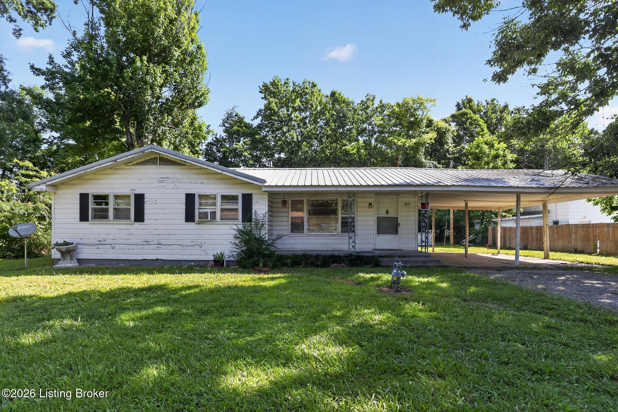 3834 Cook St Property Photo 4