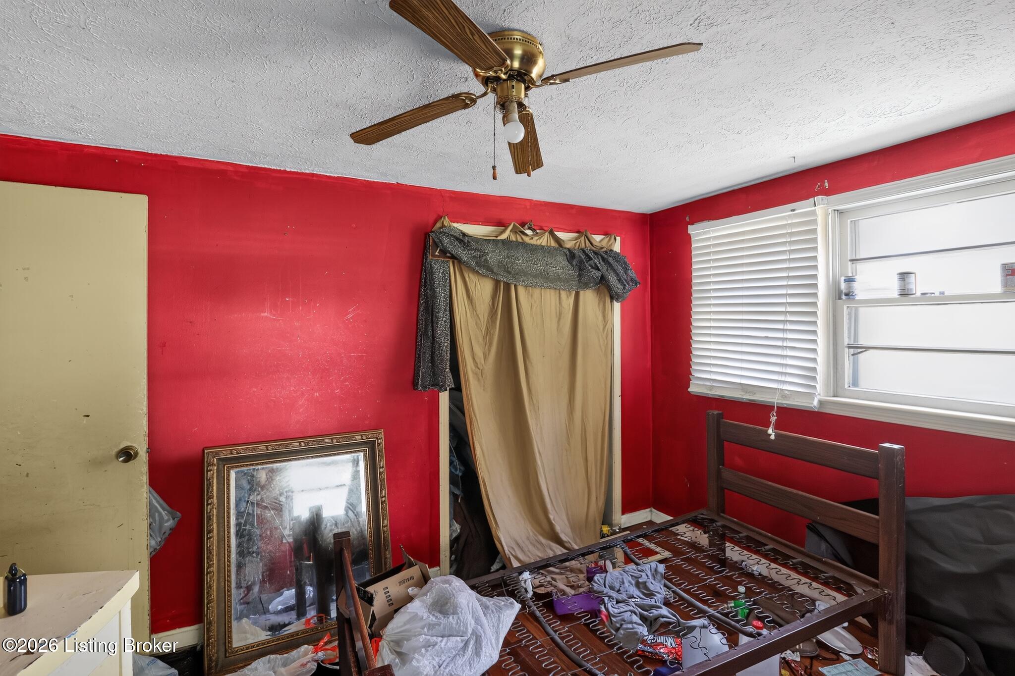 3834 Cook St Property Photo 29