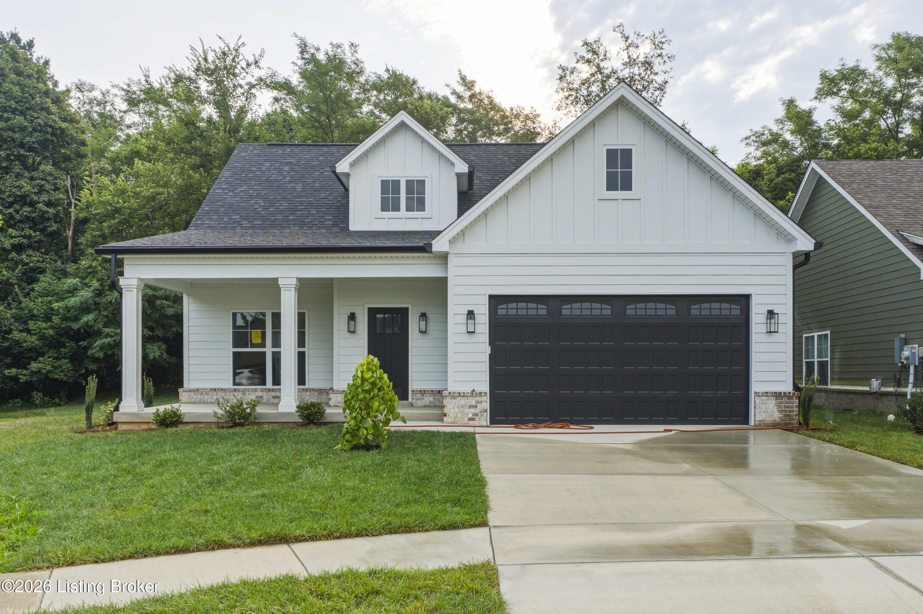1204 Divot Way Property Photo 10