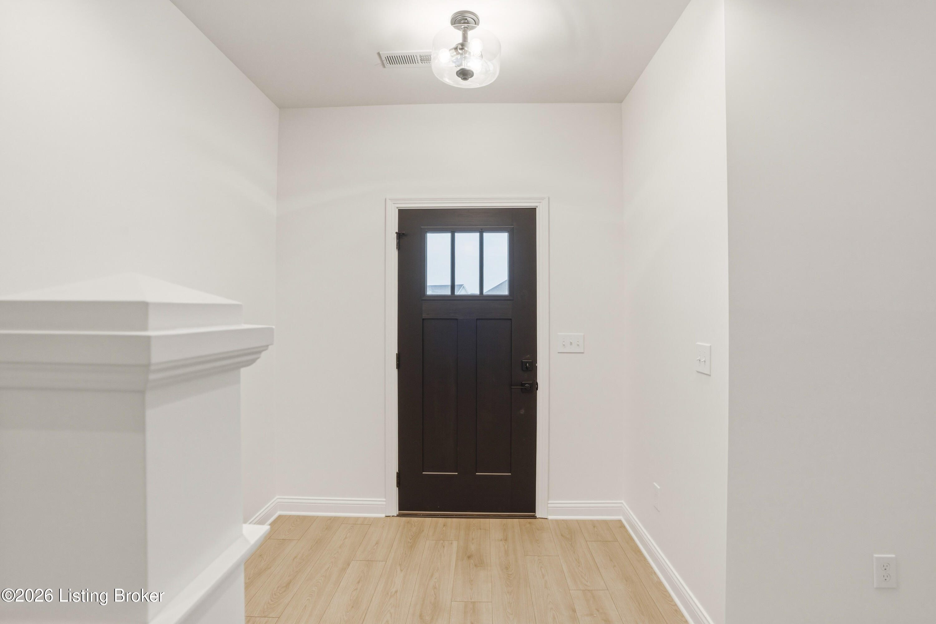 1204 Divot Way Property Photo 13