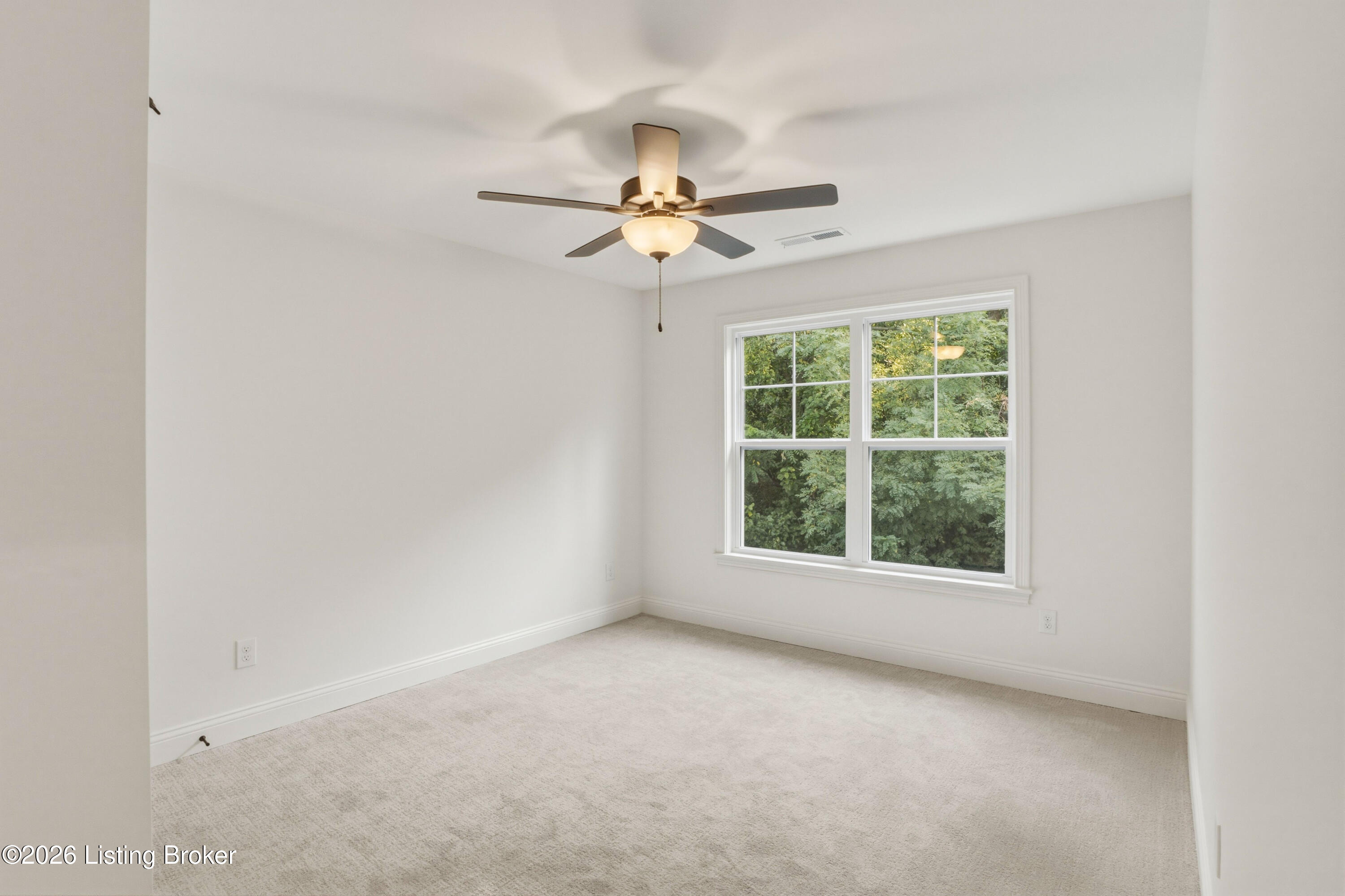 1204 Divot Way Property Photo 34
