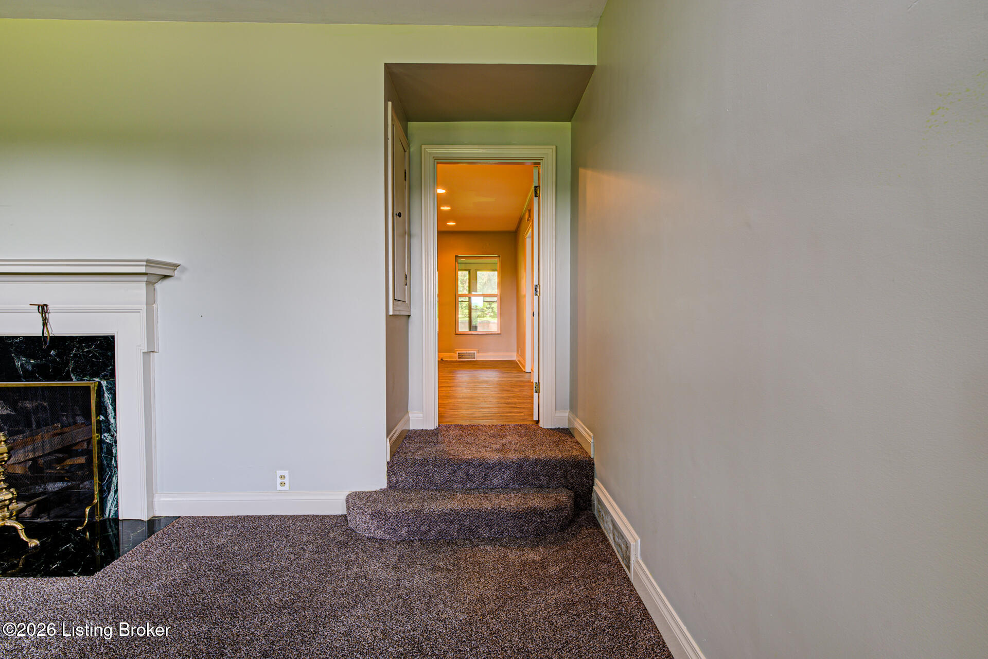 302 Eminence Pike Property Photo 13