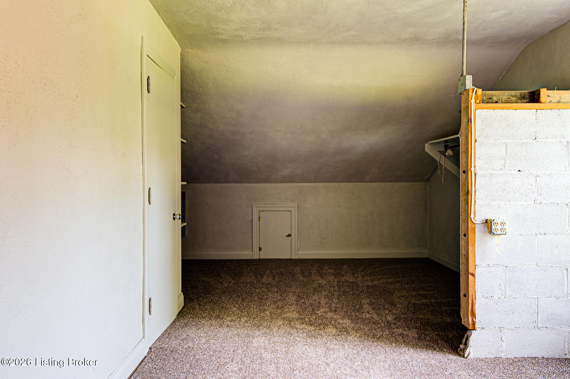302 Eminence Pike Property Photo 45
