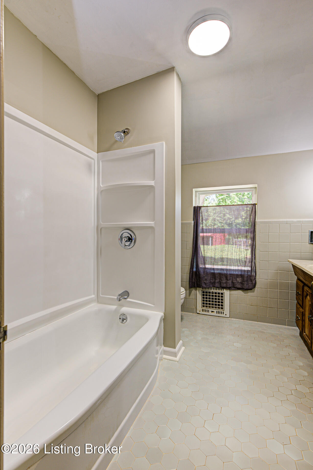 302 Eminence Pike Property Photo 53