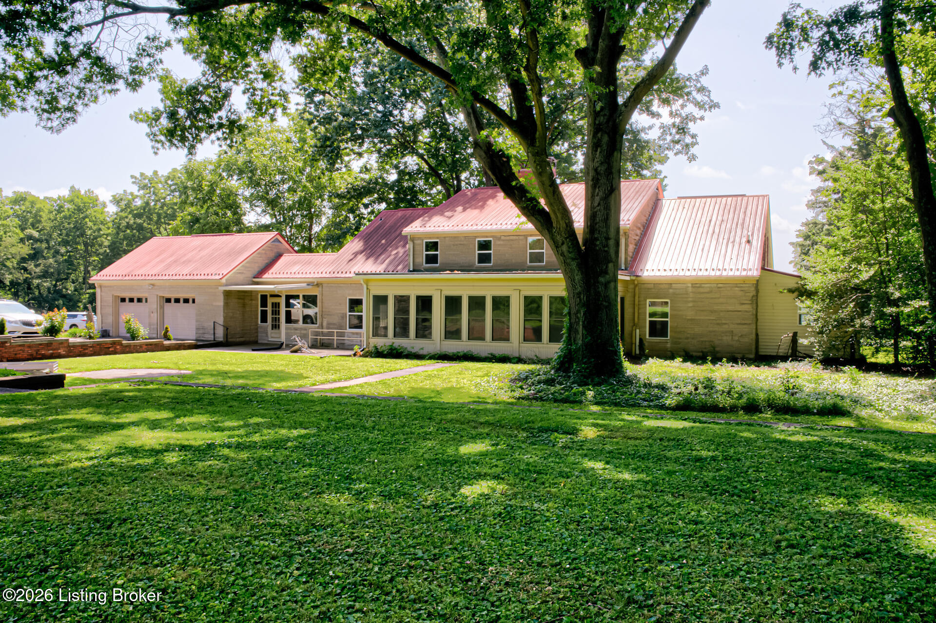 302 Eminence Pike Property Photo 71