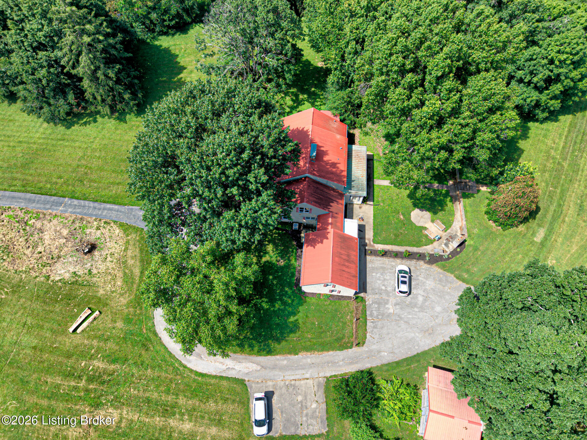 302 Eminence Pike Property Photo 80