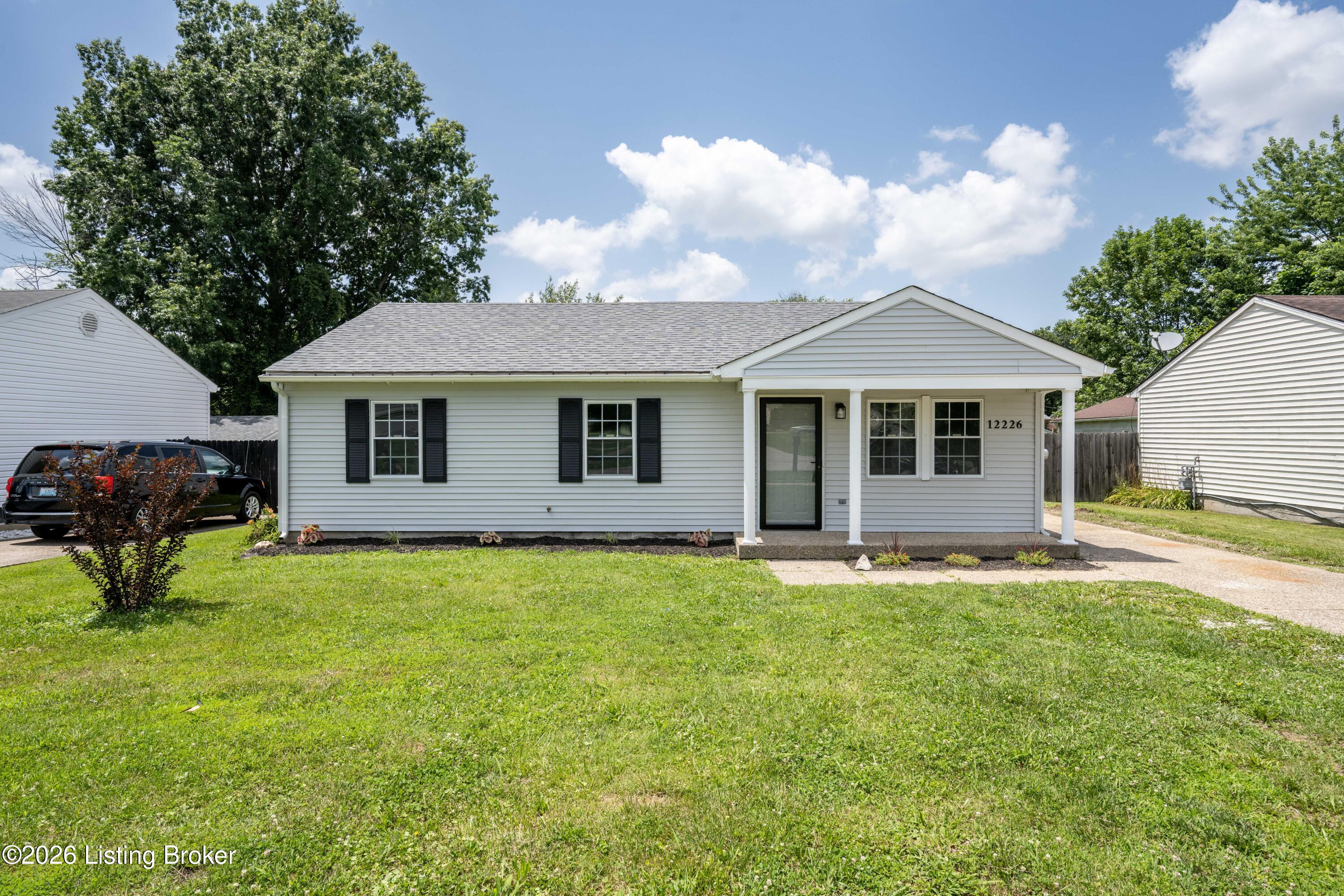 12226 Somerset Dr Property Photo 1
