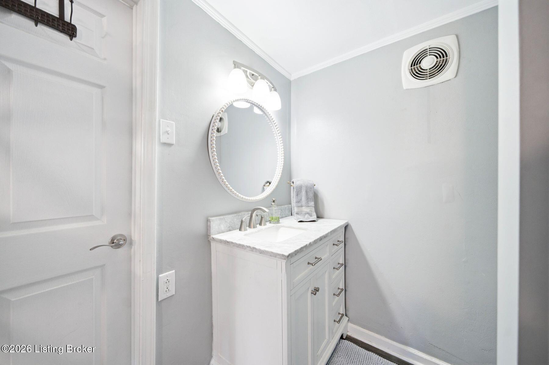 3120 S Crums Ln Property Photo 22