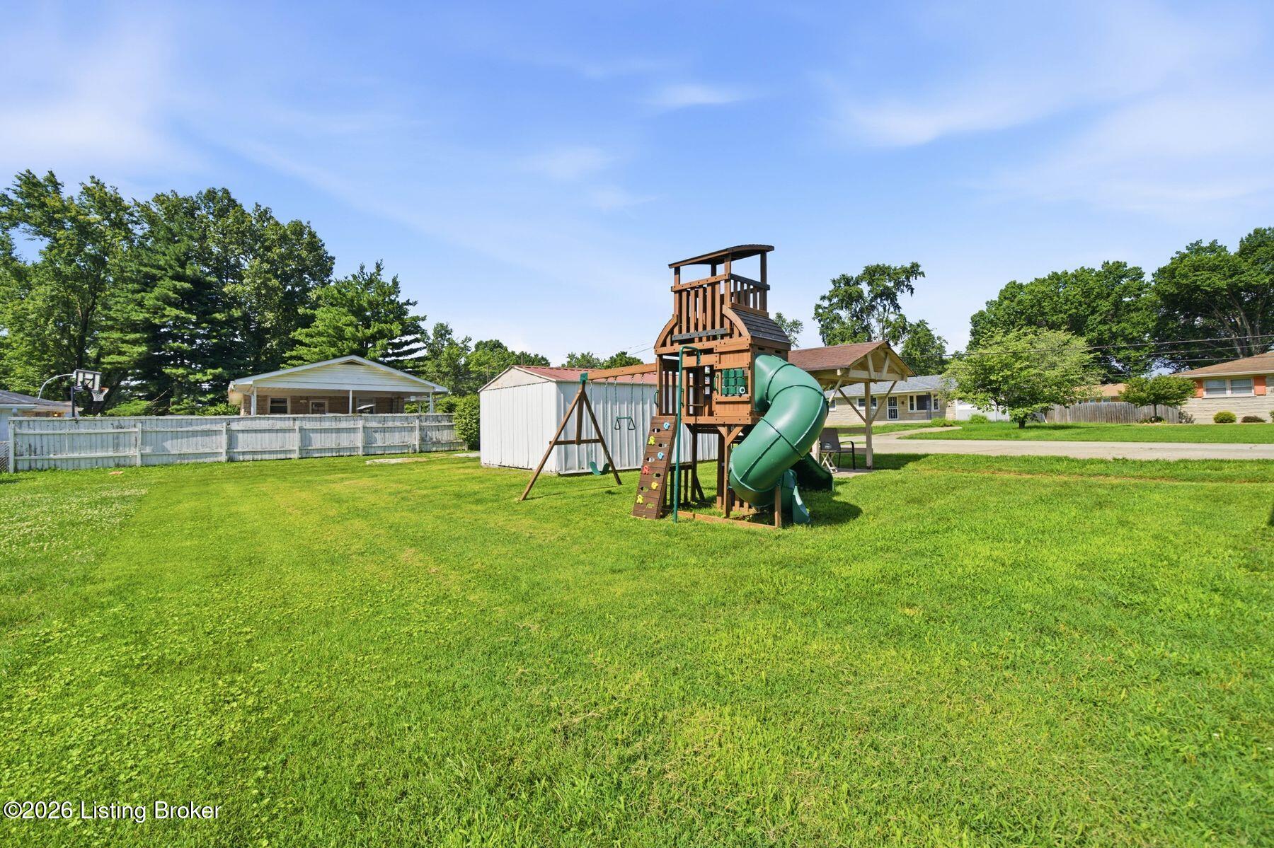3120 S Crums Ln Property Photo 40