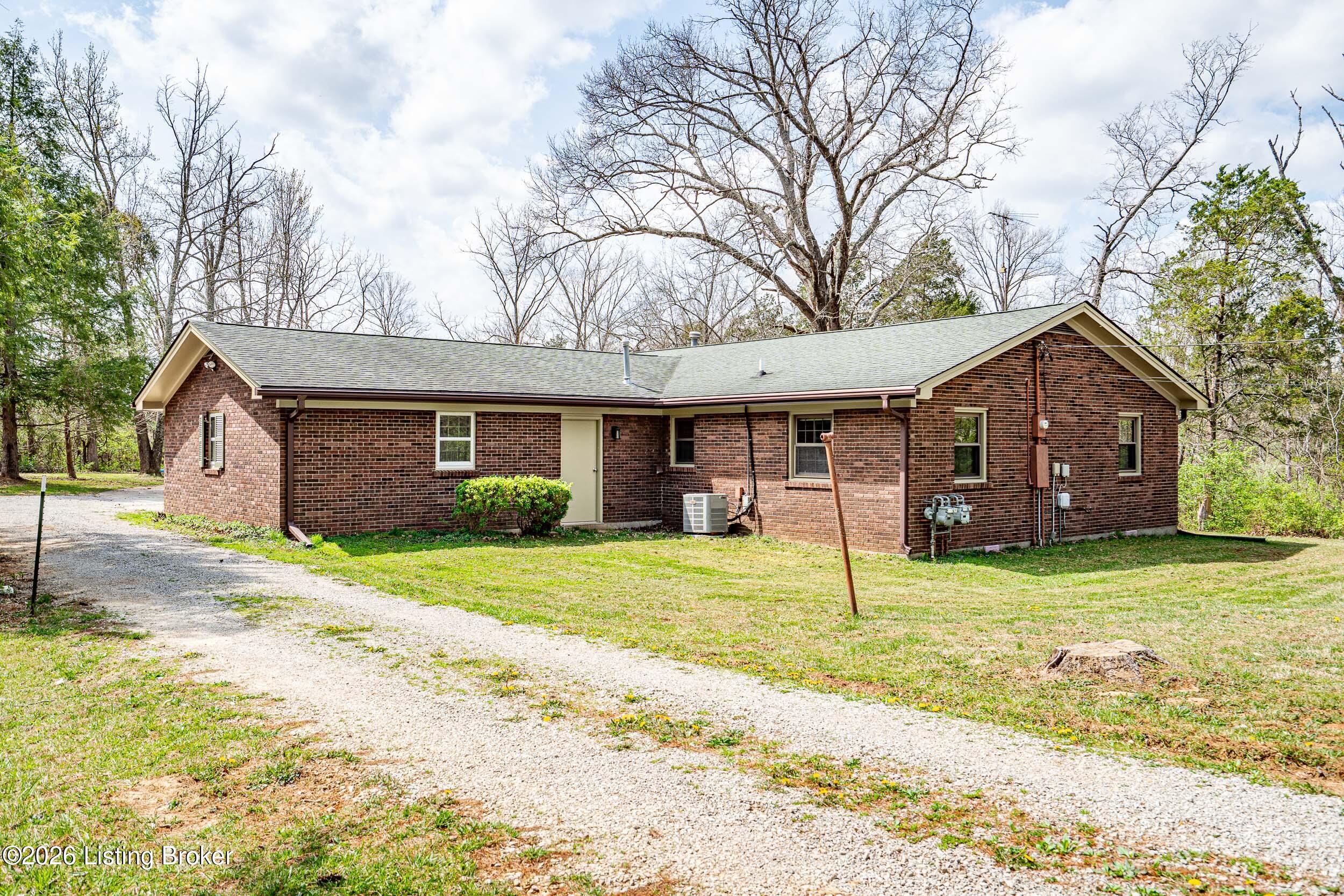 11603 Brentlinger Ln Property Photo 4