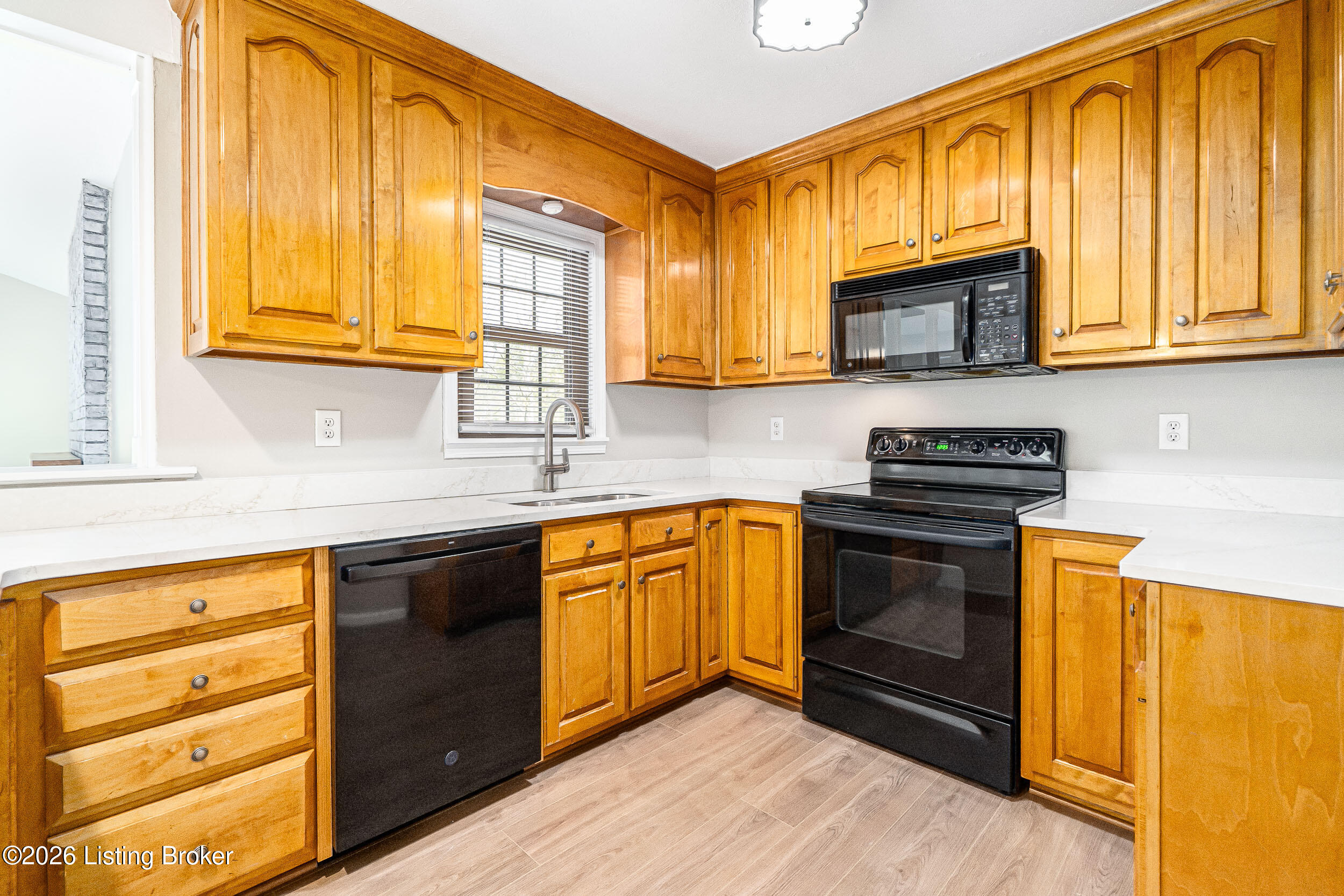 11603 Brentlinger Ln Property Photo 11