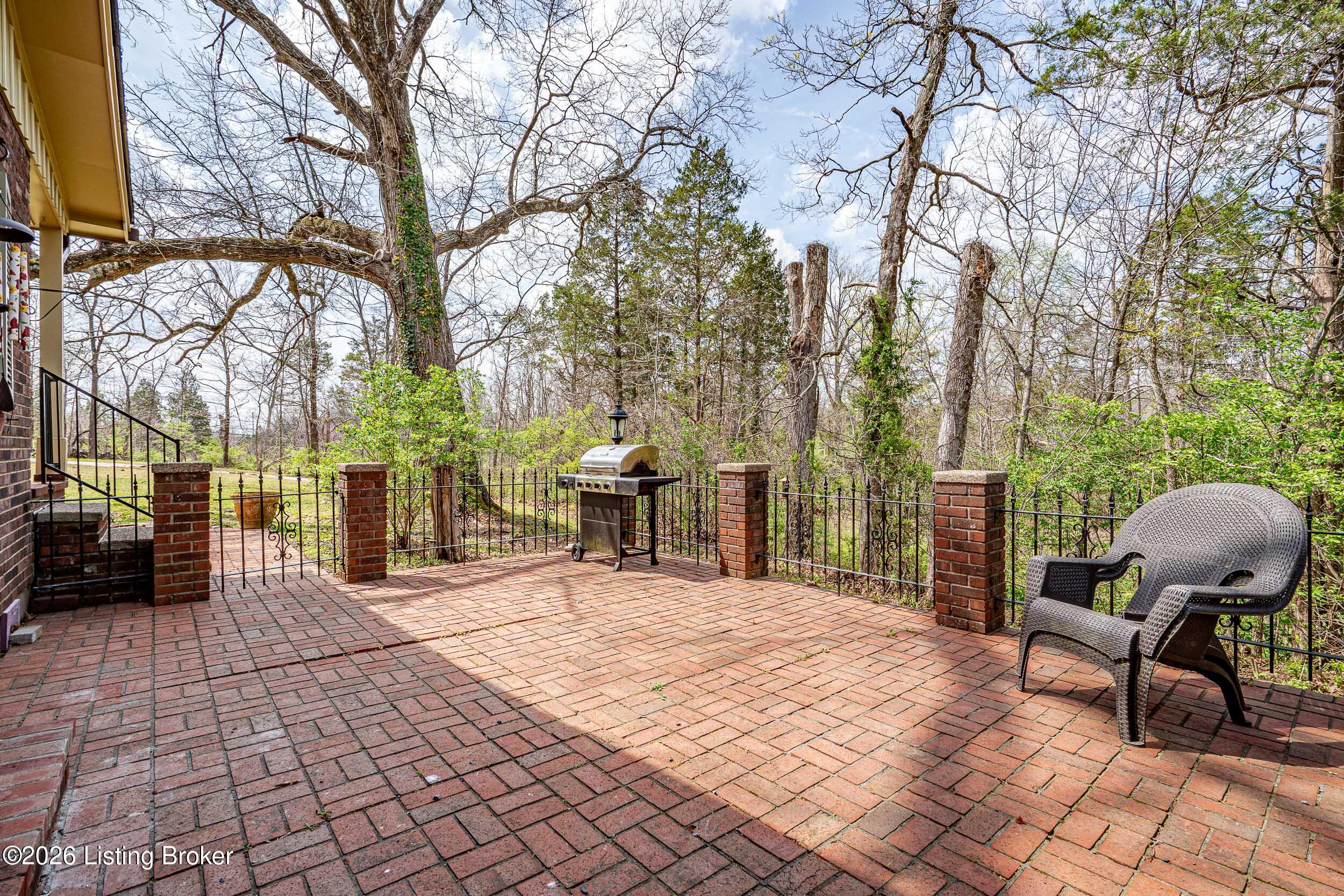 11603 Brentlinger Ln Property Photo 22