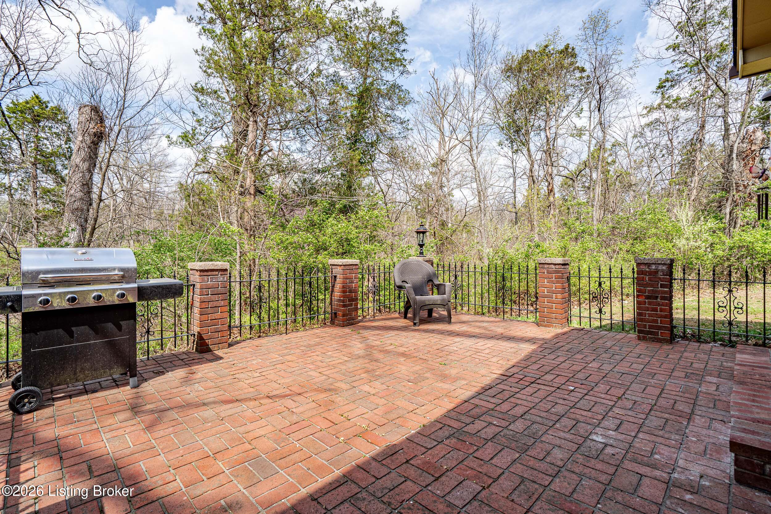 11603 Brentlinger Ln Property Photo 23