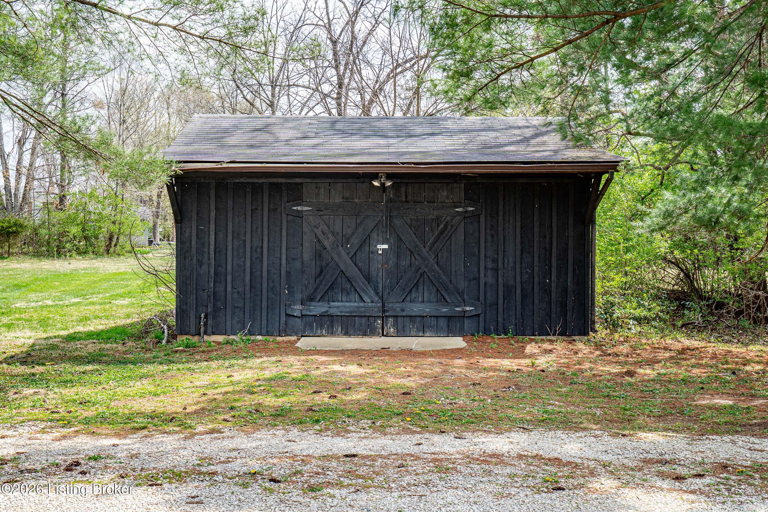 11603 Brentlinger Ln Property Photo 38
